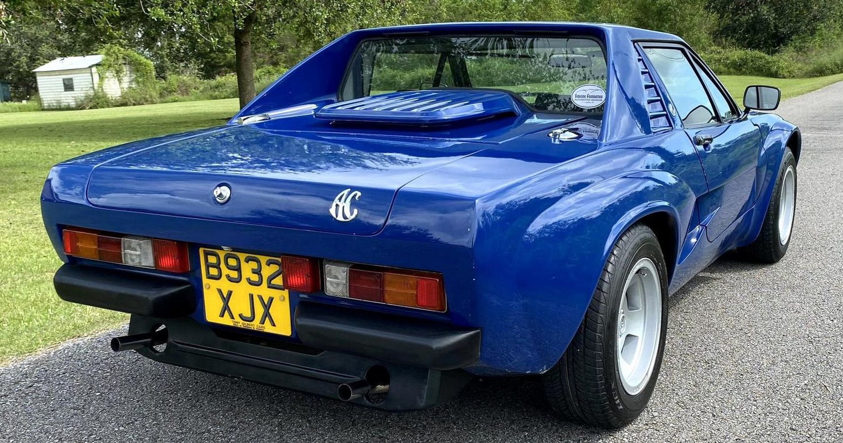 10 Awesome British Classic Cars Every Gearhead Should Import To The