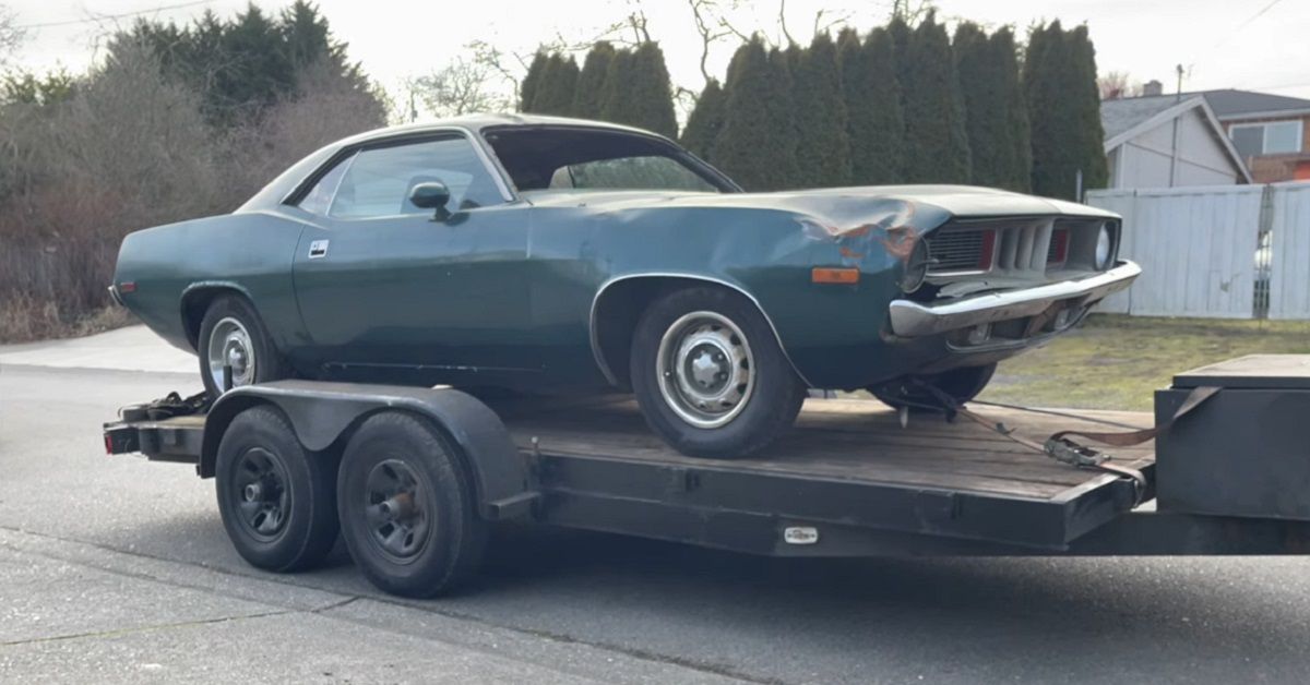 See If This Plymouth Barracuda Can Run Again After Years Of