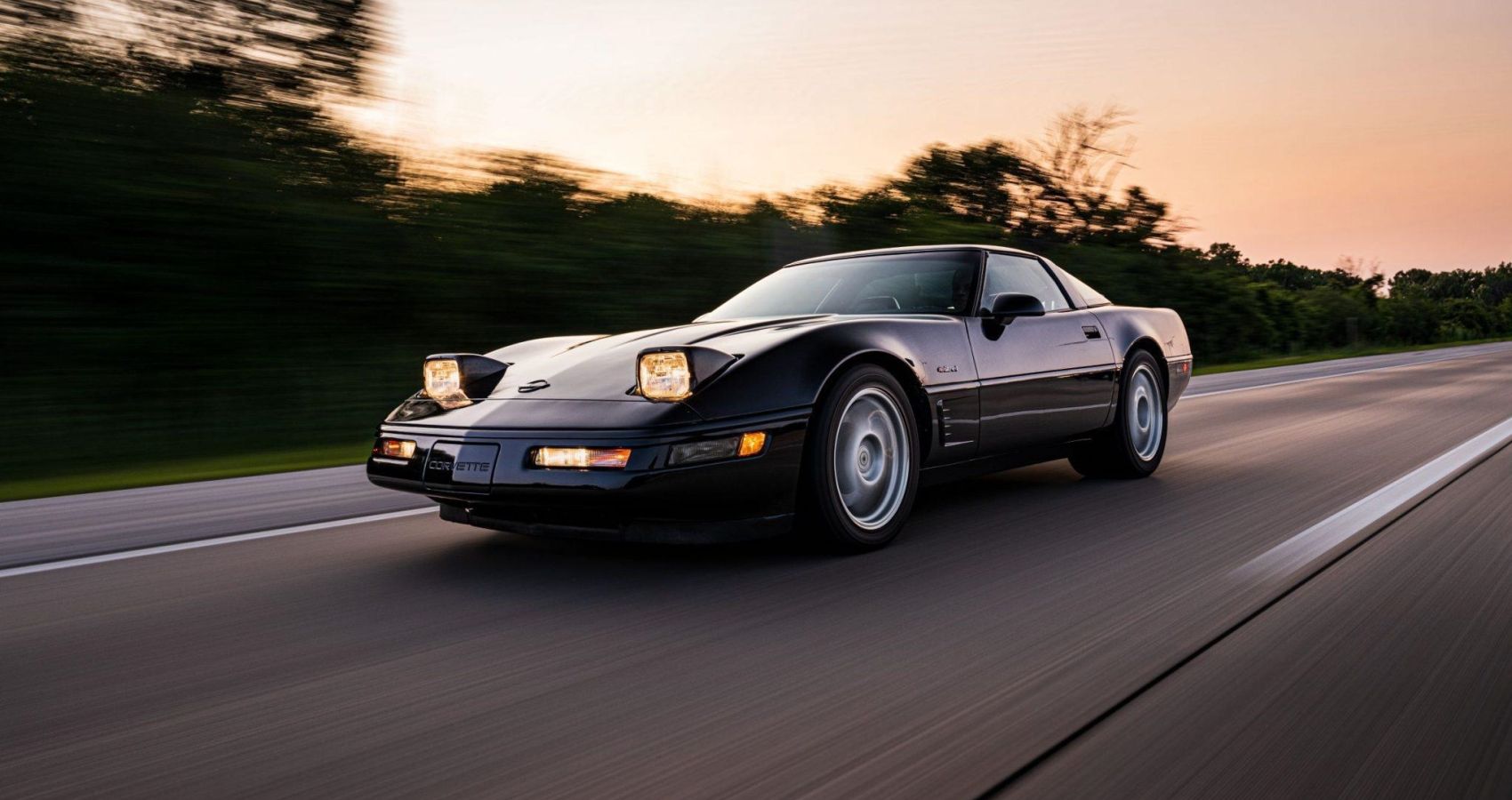 Why The Chevrolet C4 Corvette ZR 1 Is Worth A Fortune Today Flipboard