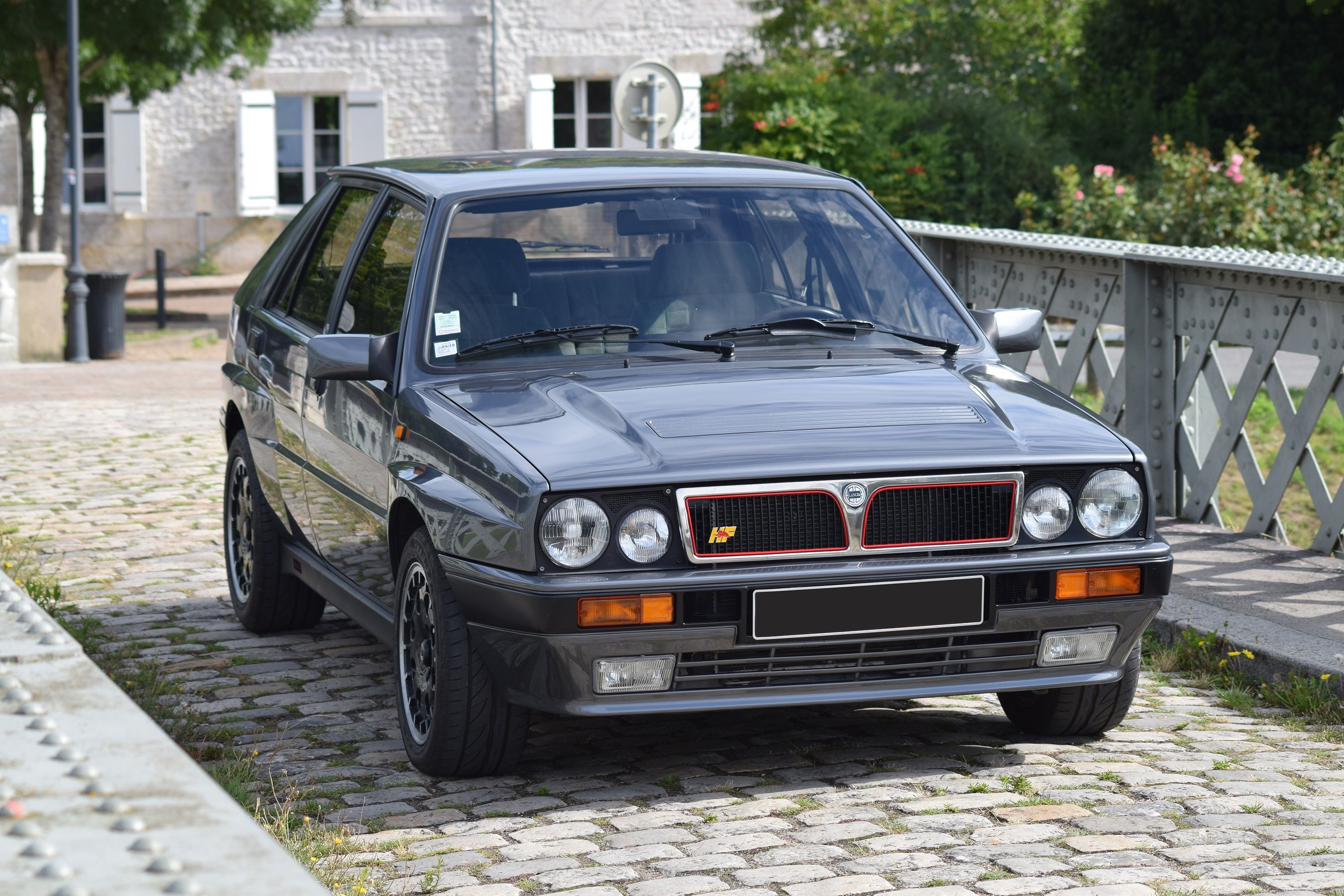 Lancia Delta Integrale restored by Richard Hammond heads to