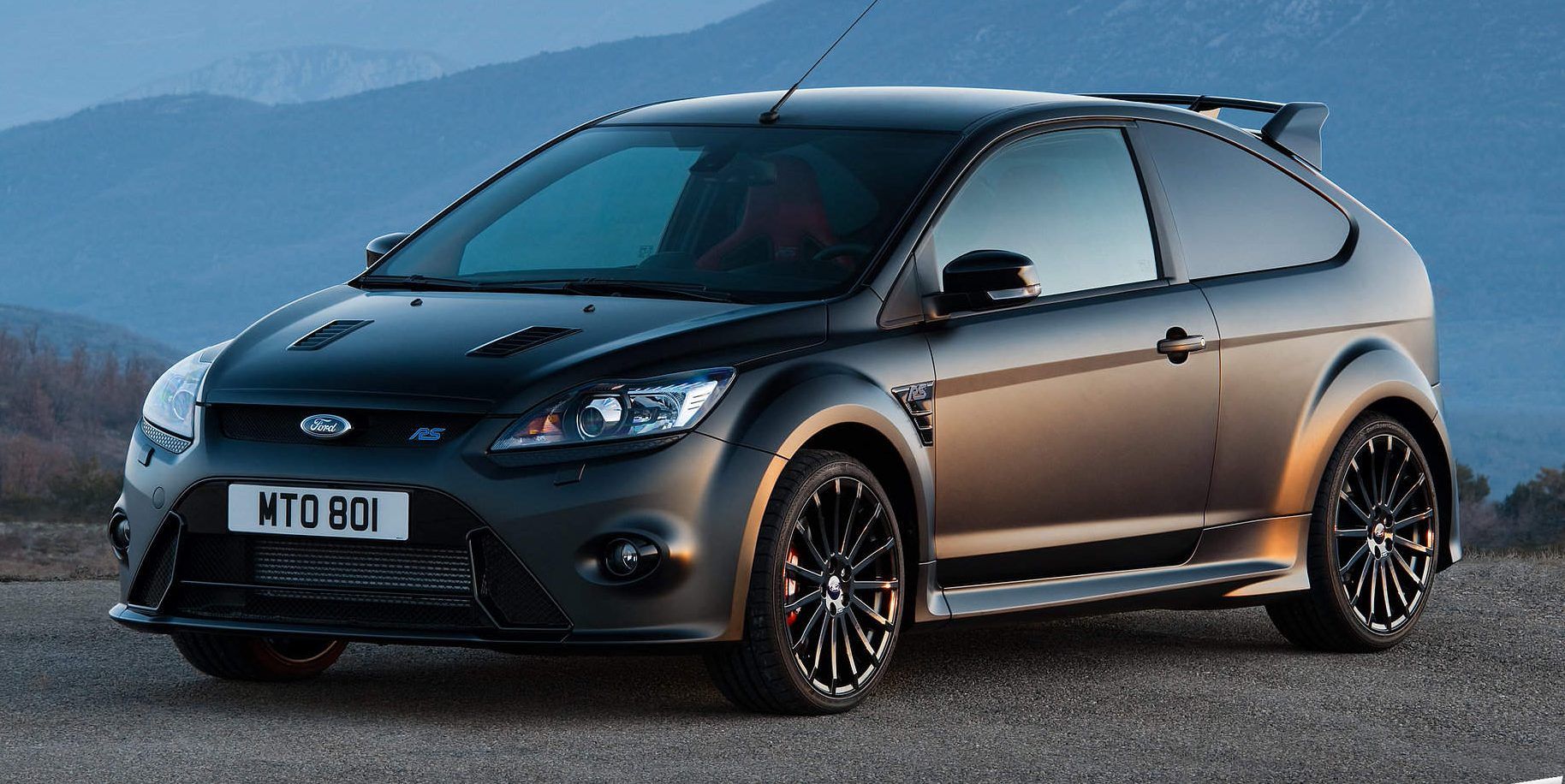 Ford-Focus_RS500