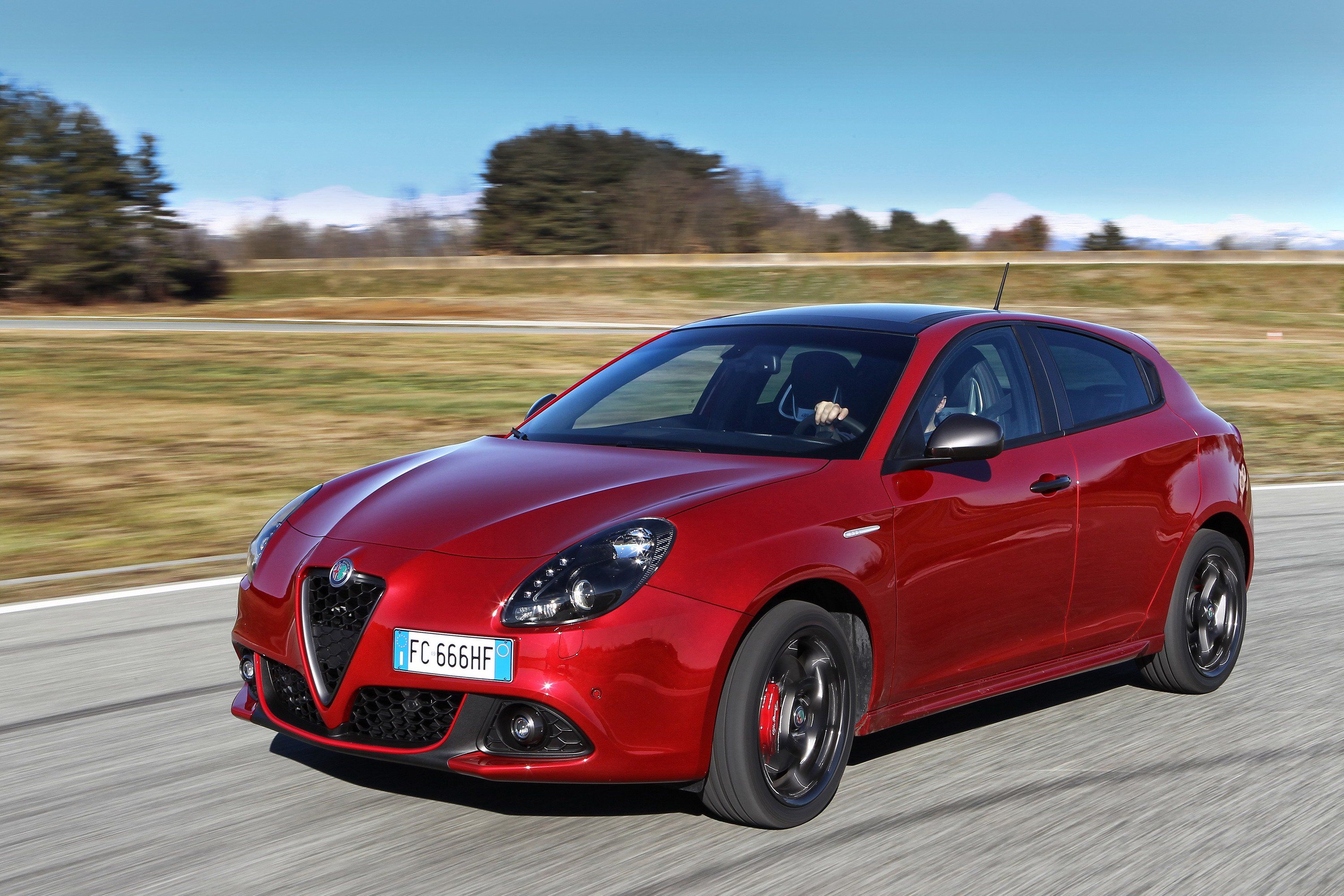 ALFA ROMEO Giulietta Specs & Photos - 2010, 2011, 2012, 2013, 2014, 2015,  2016 - autoevolution