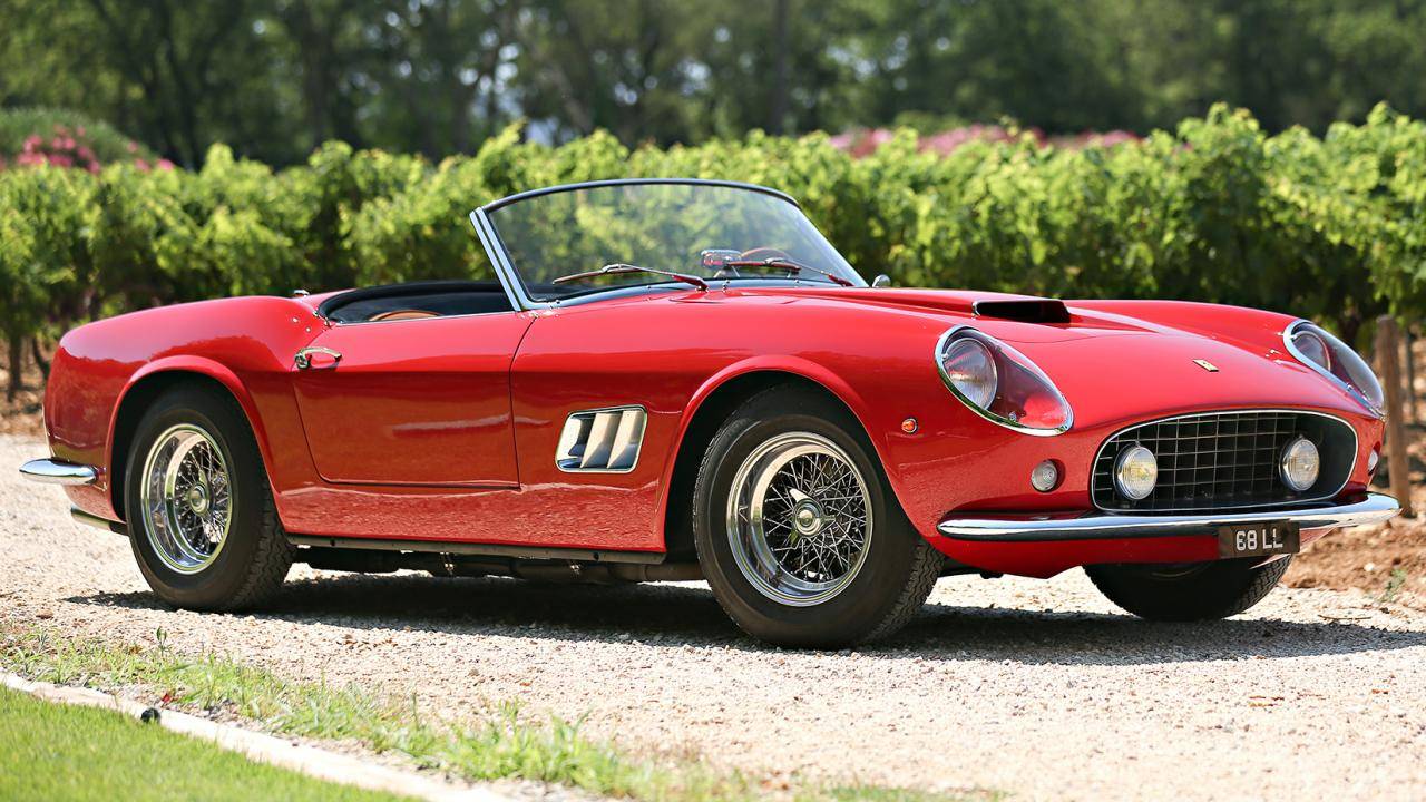 alt="1961 Ferrari 250 GT California SWB Spider"