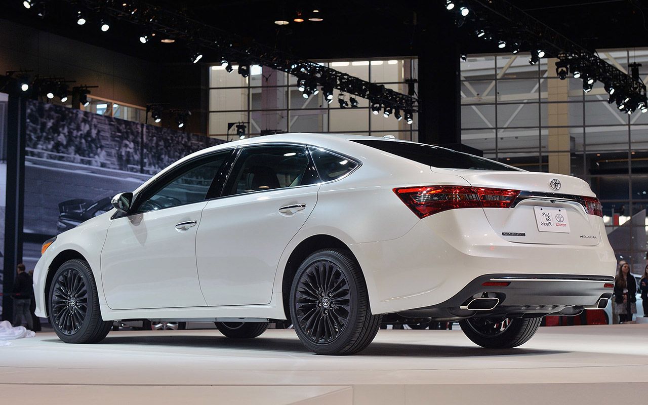 20 Cars Under $20,000 That Last More Than 200,000 Miles