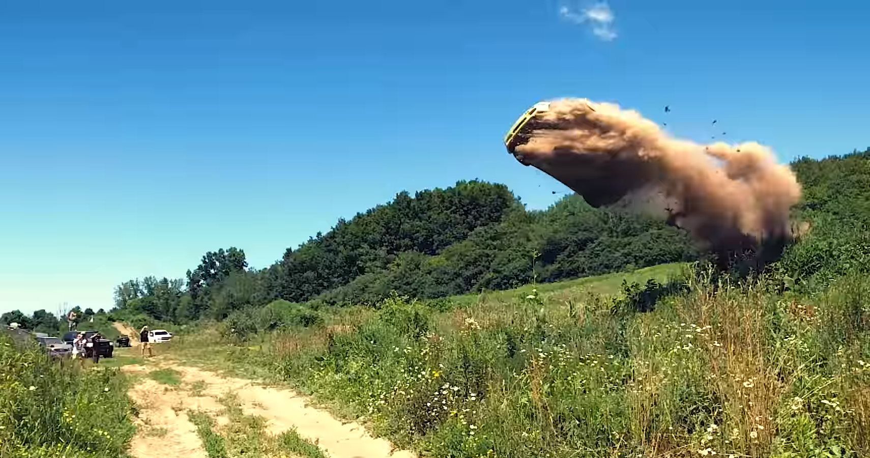 Supercharged Mercedes Benz C230 Kompressor Jumps Dirt Hill