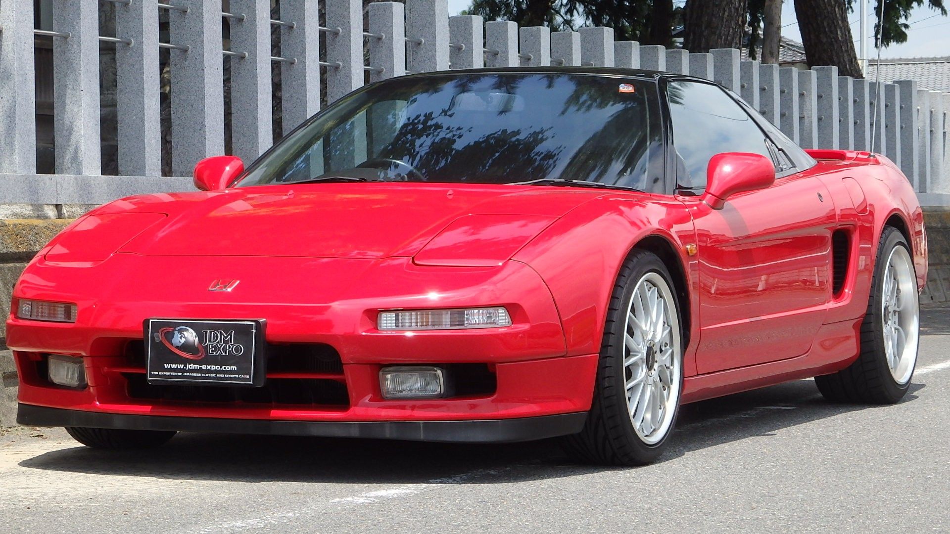 9 Cool Supercars From The '90s That Are Now Cheap