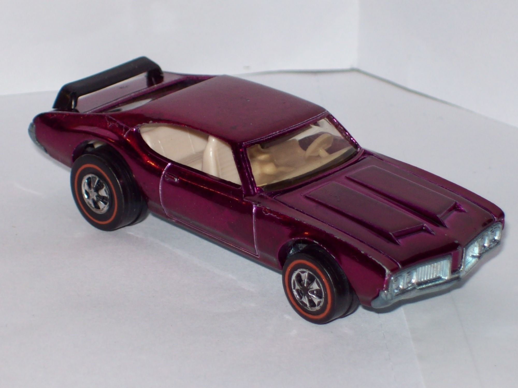 1971 Olds 442 In Purple