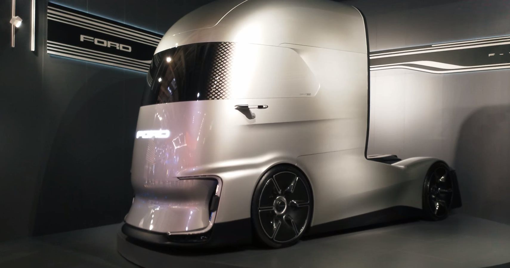 Ford Reveals Electric Semi Truck That Looks Like RoboCop