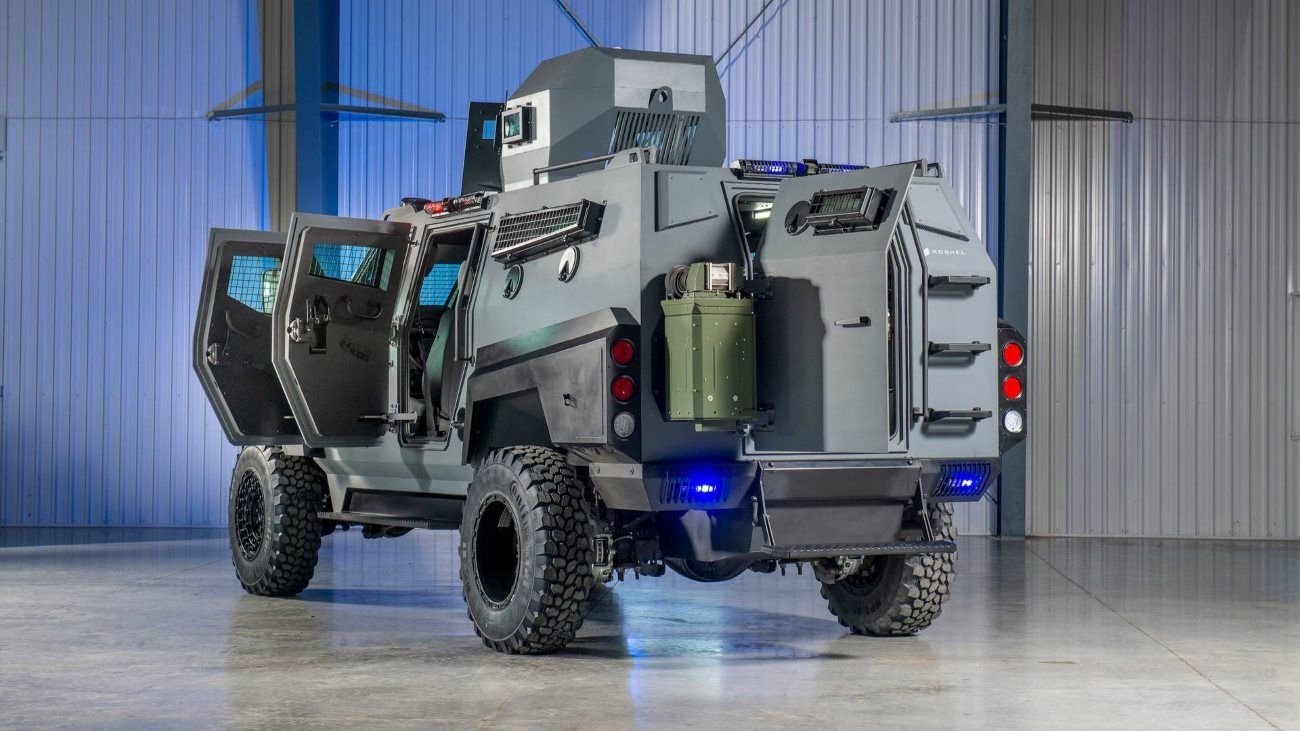 Check Out The Roschel Senator APC: The Armored SUV