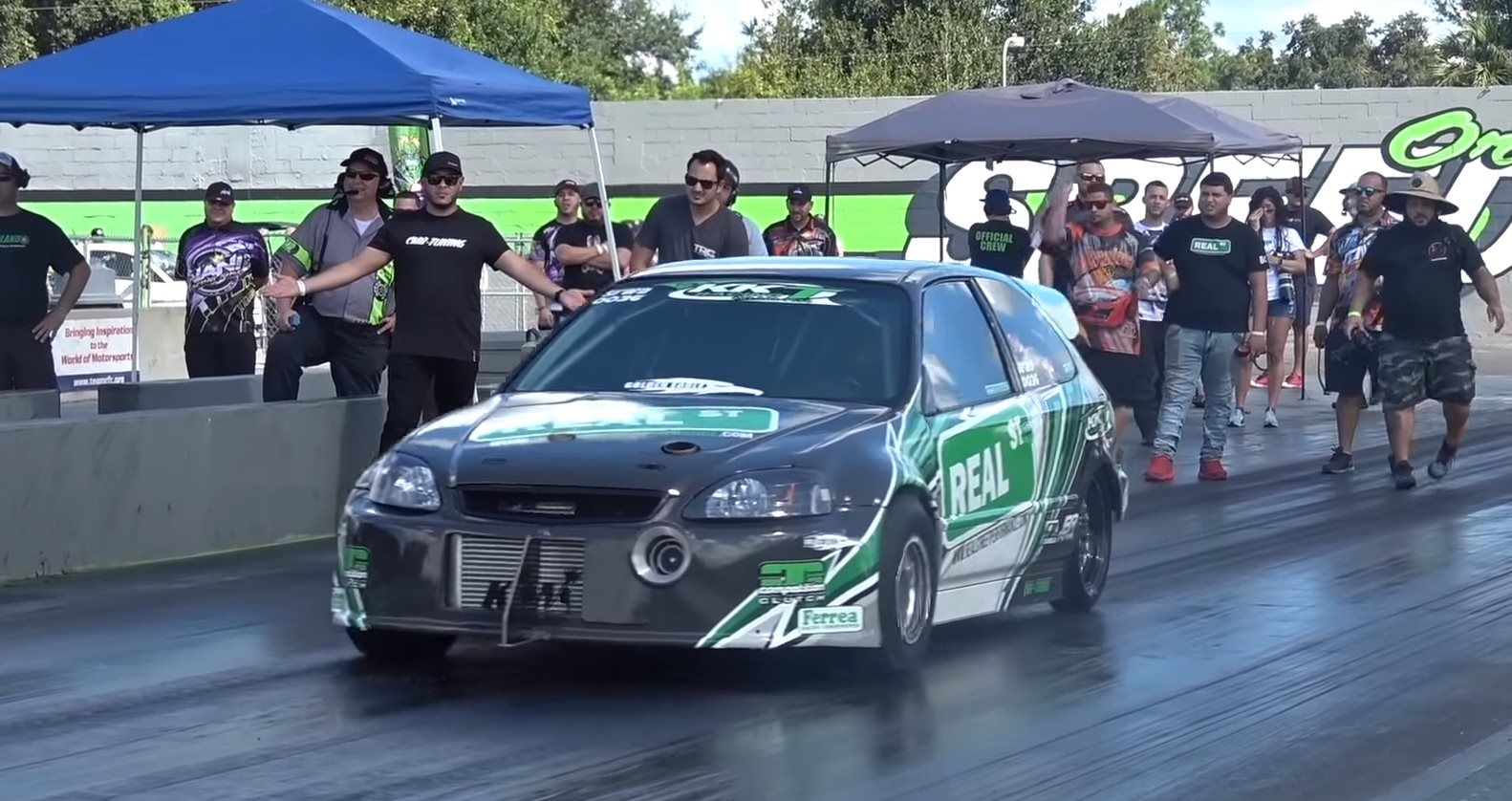 Watch A Tuned 1300 HP AWD Honda Civic In Action