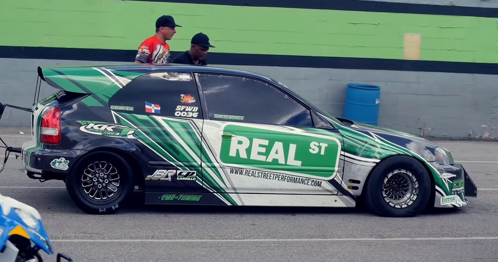 Watch A Tuned 1300 HP AWD Honda Civic In Action