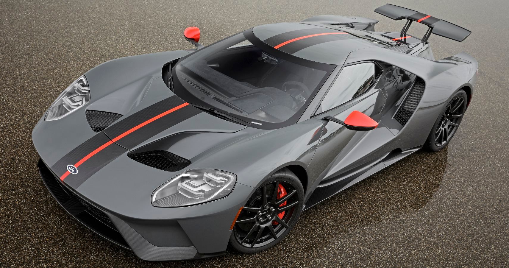 2019 Ford GT Gets Even Lighter With Carbon Series Model
