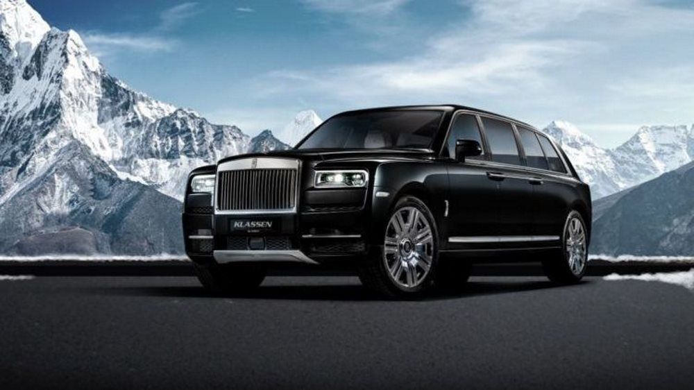 Check Out Rolls-Royce’s Beefy Cullinan Limo