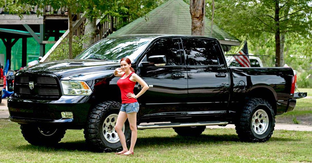 10 Best Pickup Trucks Under $30,000 (And 10 To Avoid At All Costs)
