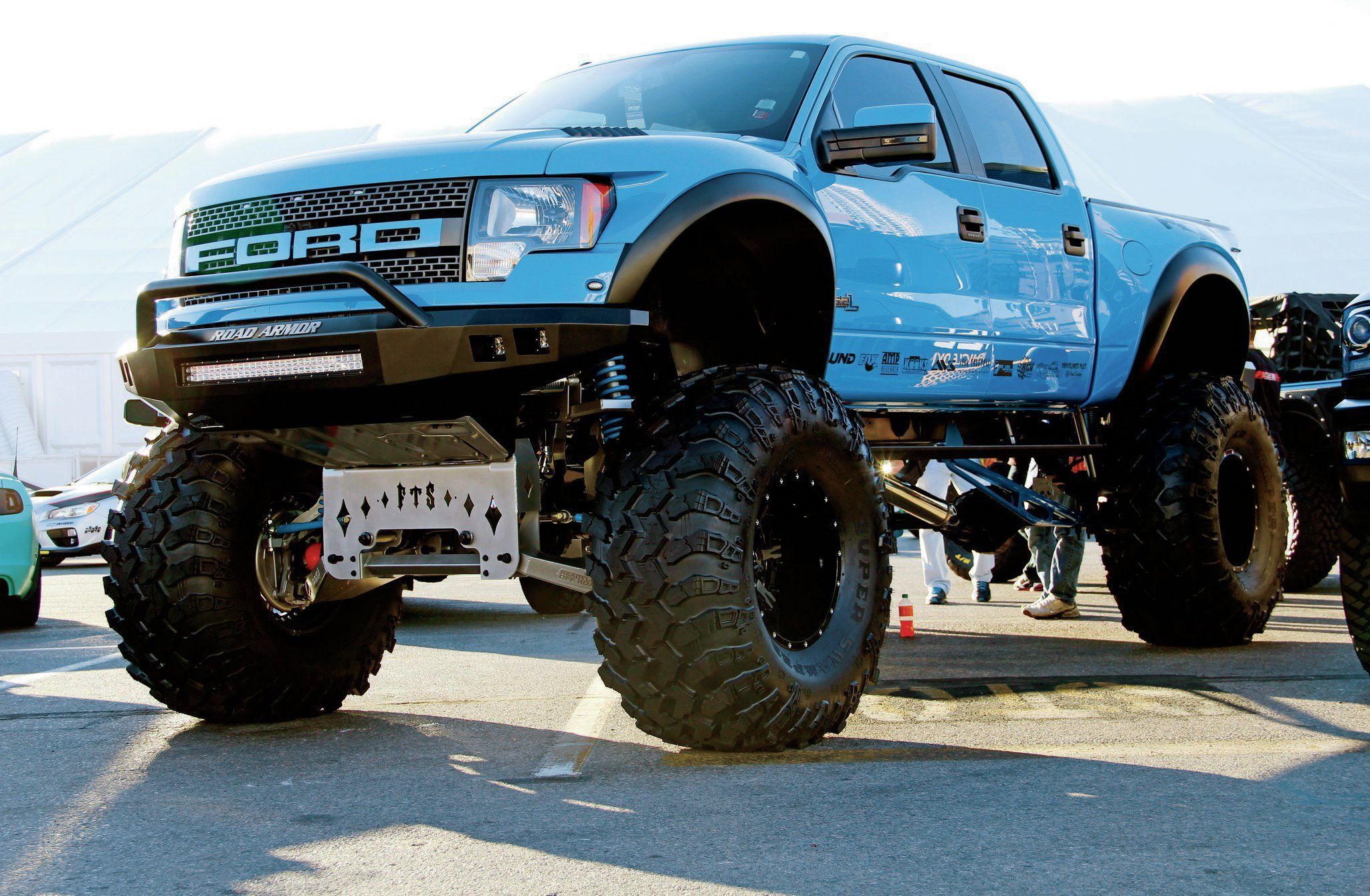 20 Lifted Trucks We Might Struggle To Get Inside (Because They're ...