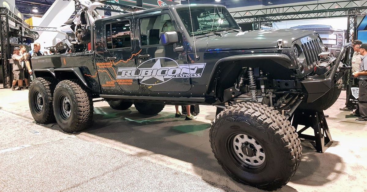 12 Pictures Of Crazy Modded Jeeps (And 10 That Should Be Hidden Forever)