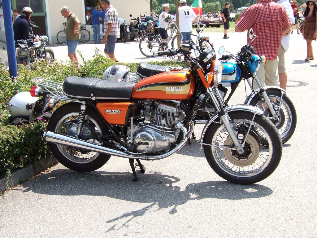 25 Old Motorcycles That Are Dirt Cheap Today