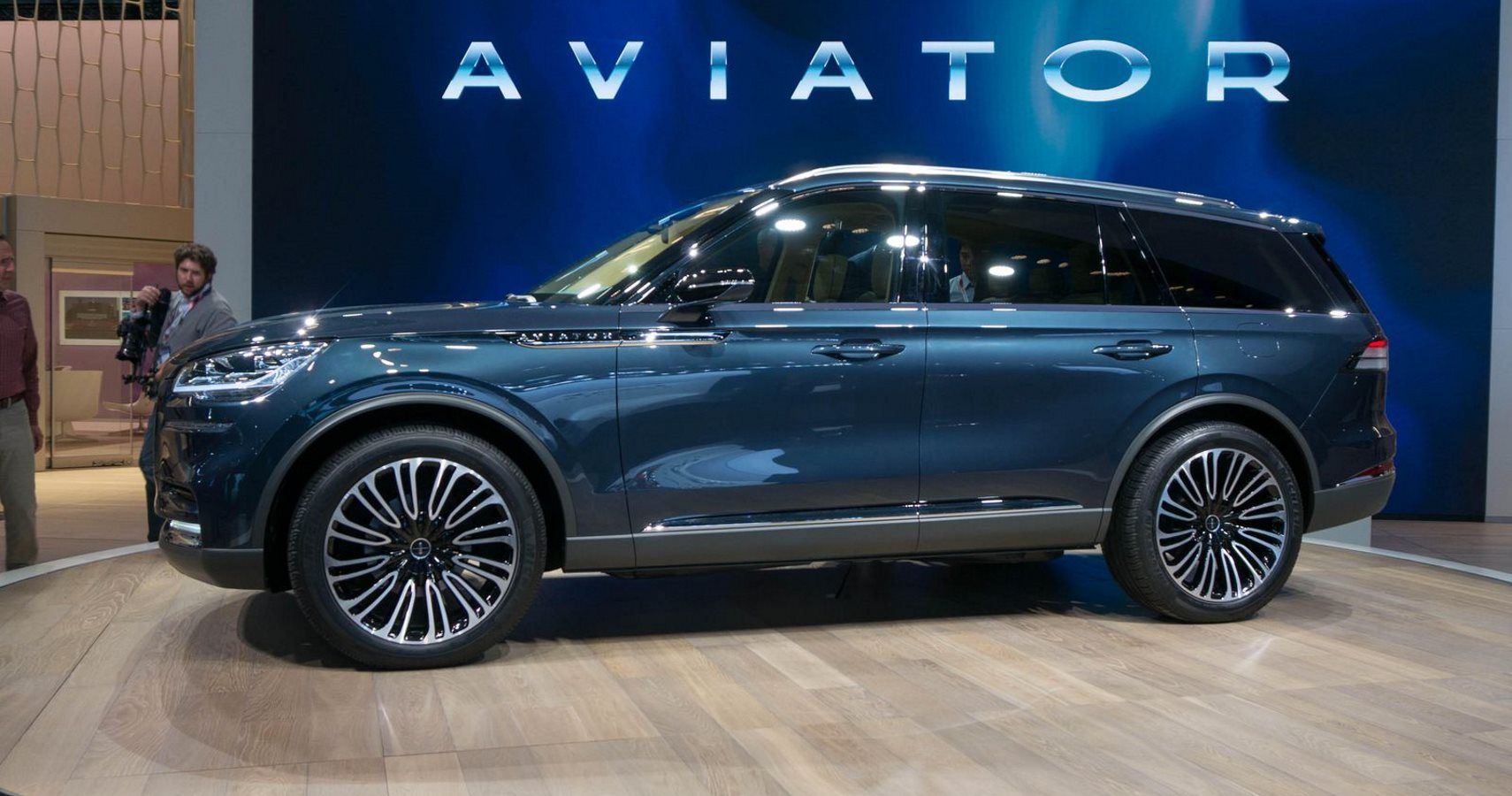 Orchestra Plays Lincoln Aviator Warning Sounds