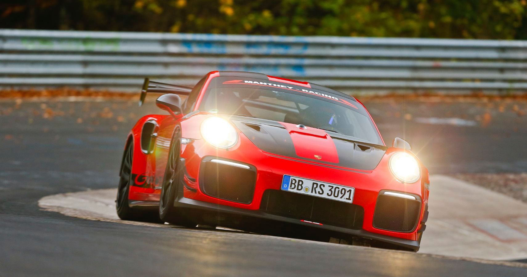 Porsche 911 GT2 Reclaims Its Nürburgring Lap Record With A Few Mods
