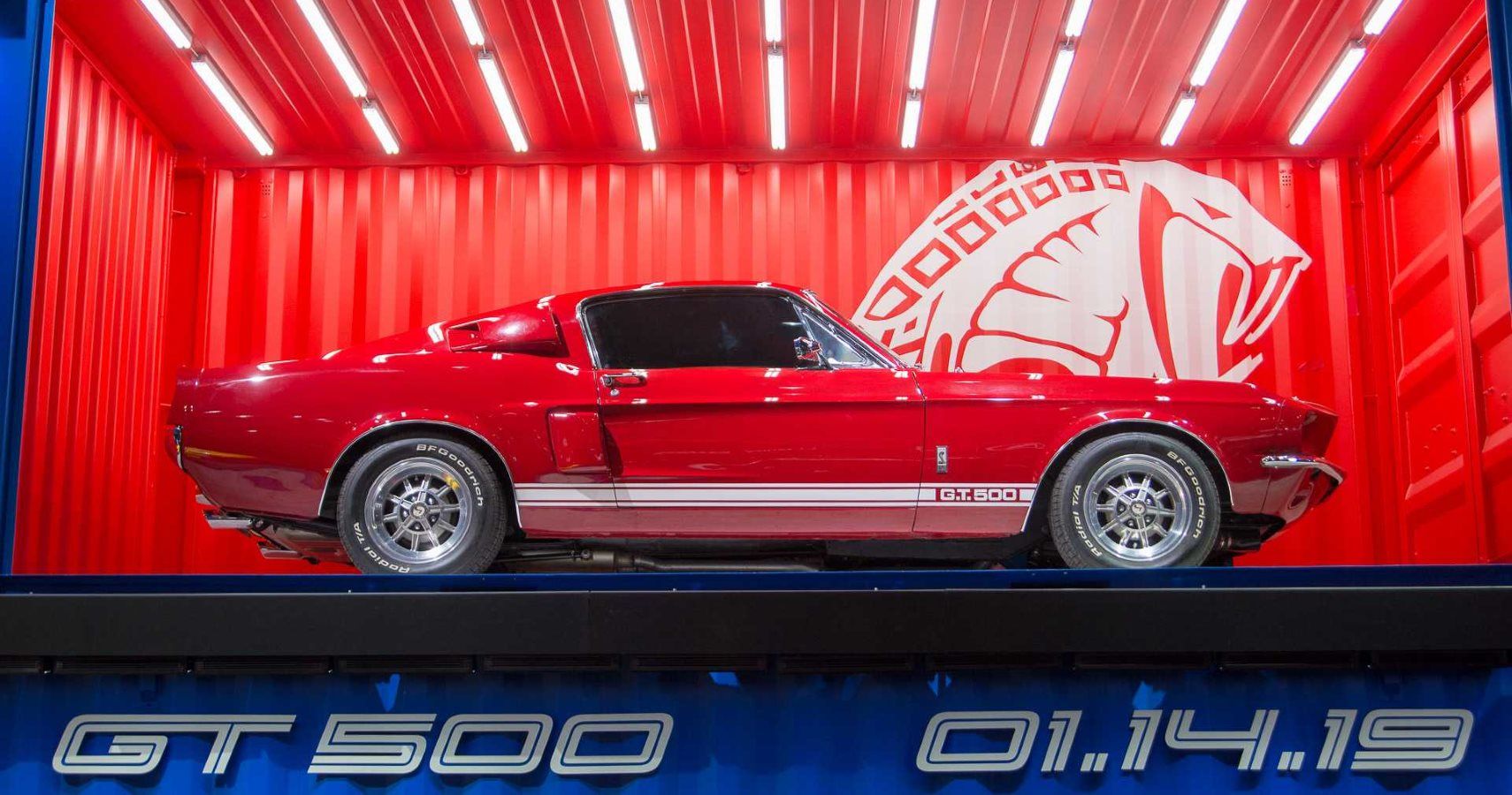 Ford Teases 2020 Mustang Shelby GT500