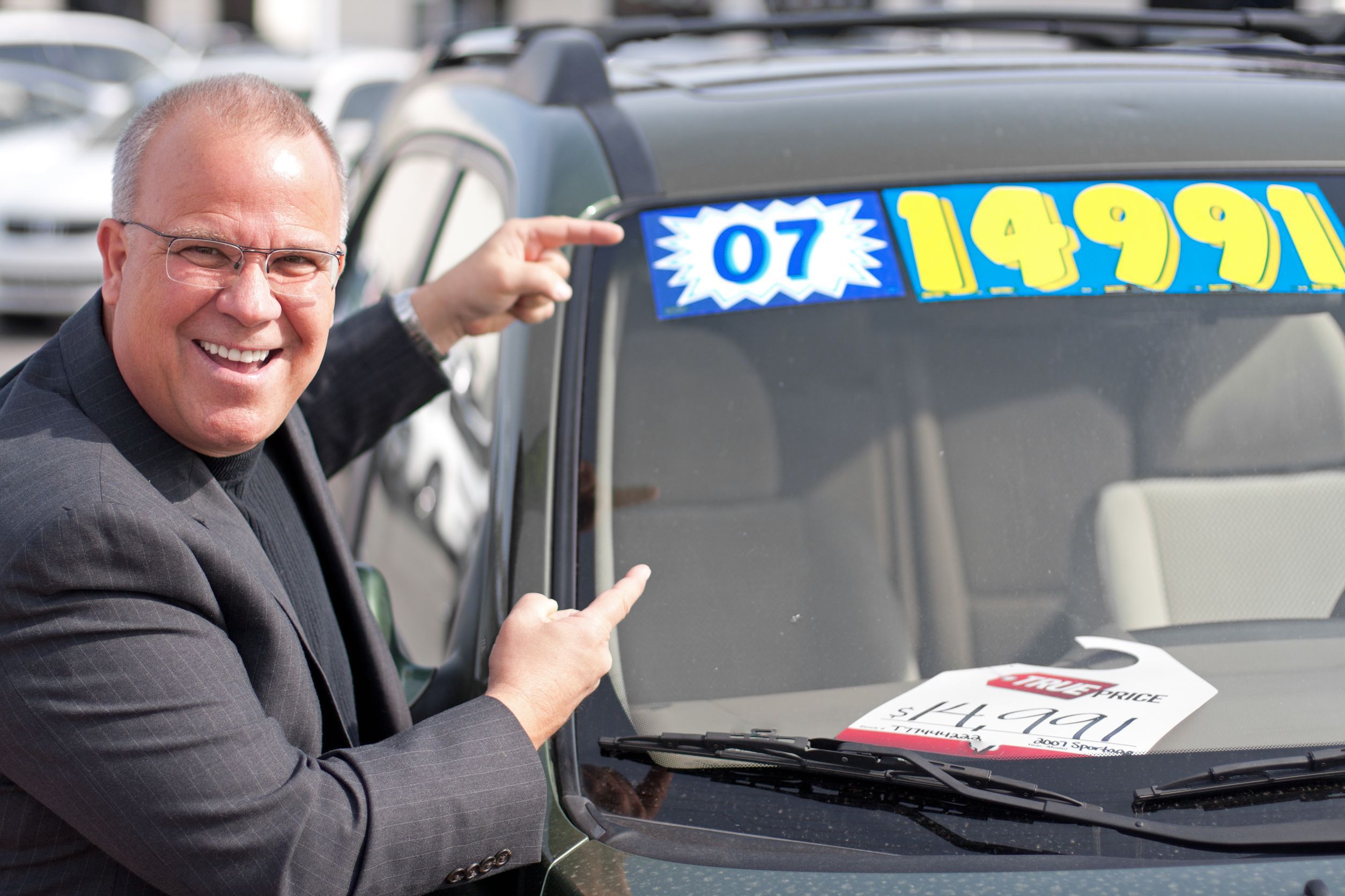 25 Things Car Salesmen Say (And No One Knows What They Mean)