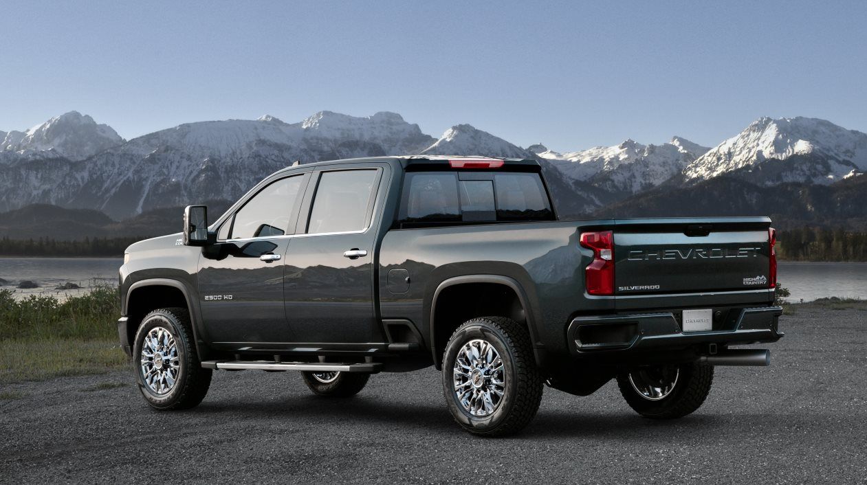 Chevrolet Reveals Silverado HD High Country Unveiled With New Grille