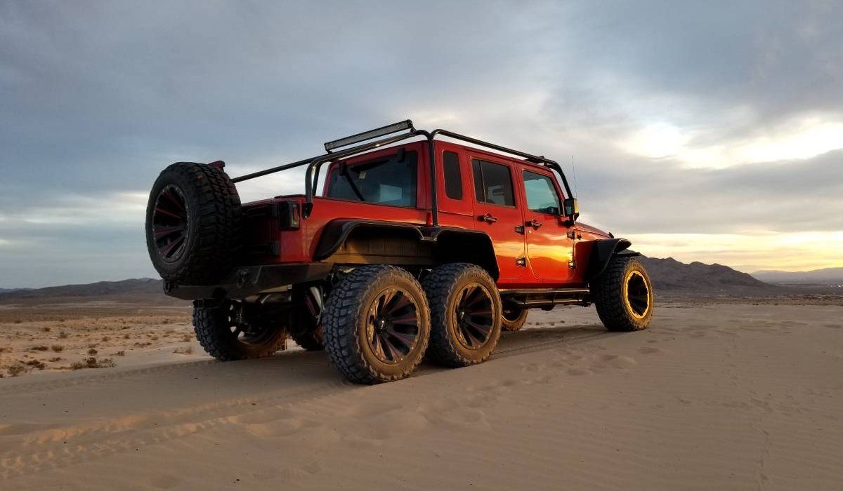 Check Out This Insane Hellcat-Powered Jeep Wrangler Rubicon 6x6