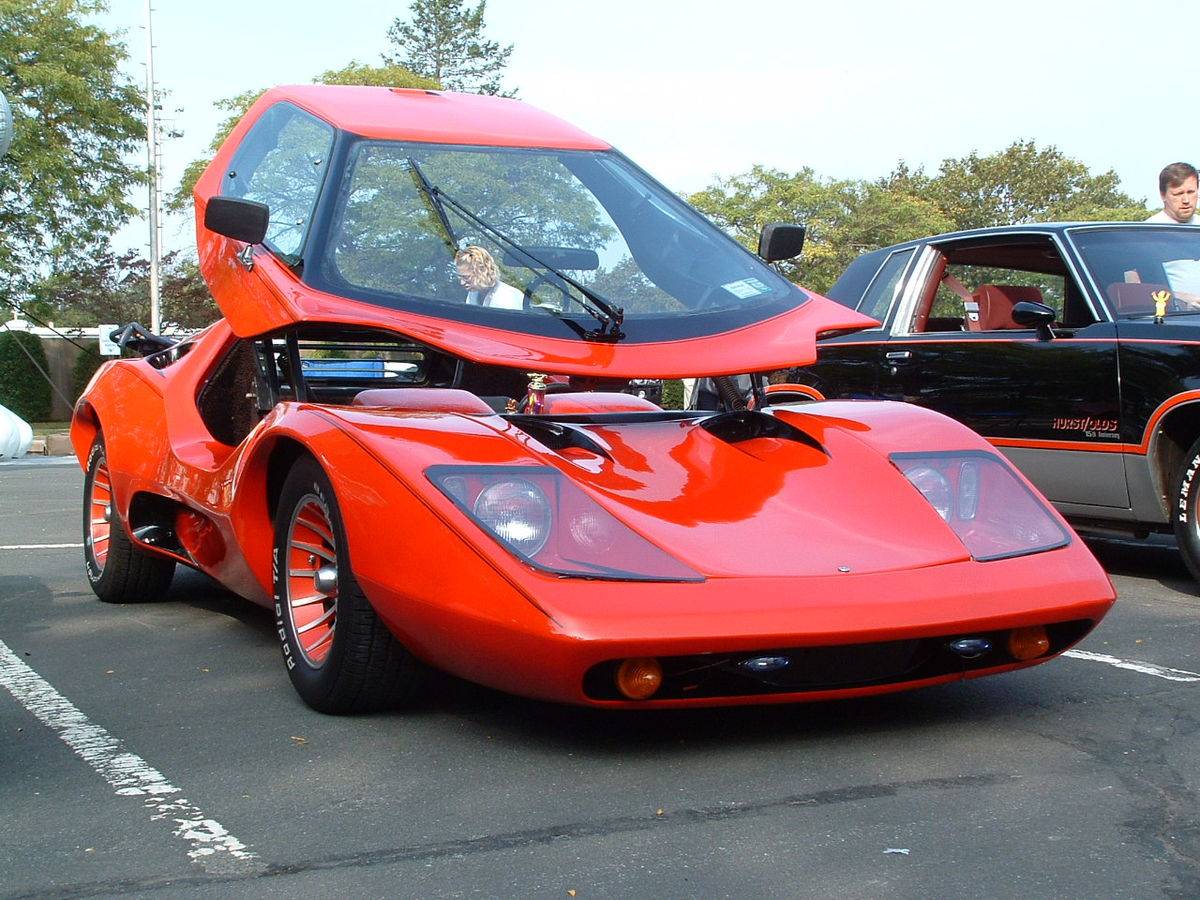 25 Photos Of Cars With The Weirdest Doors Ever