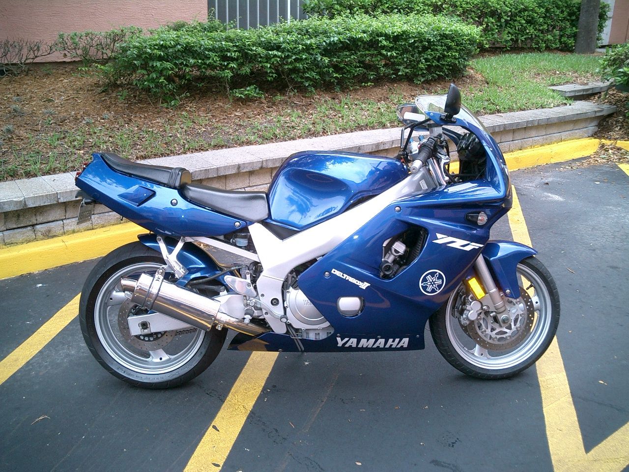 Yamaha YZF 600 2003