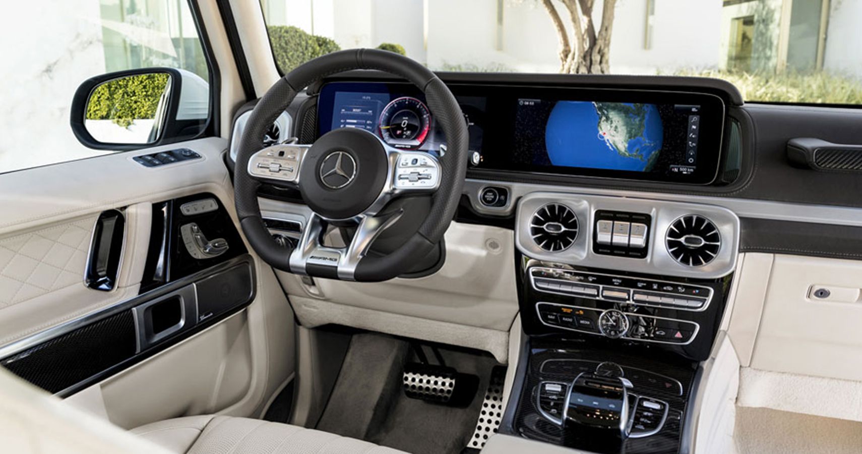 Mercedes-AMG G63 Interior
