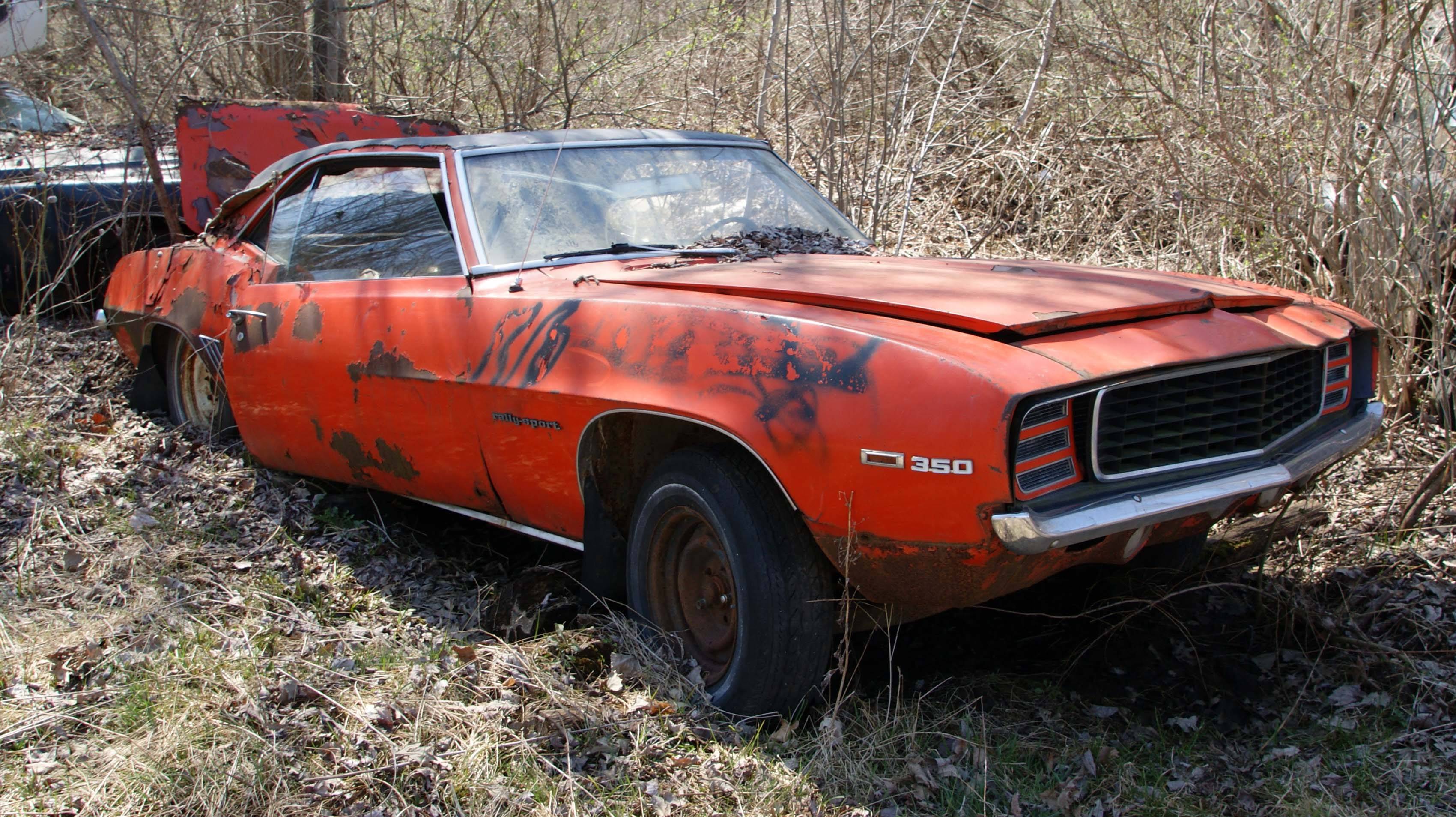 25 Rare Cars That Don T Deserve To Be In A Junkyard But Here They Are
