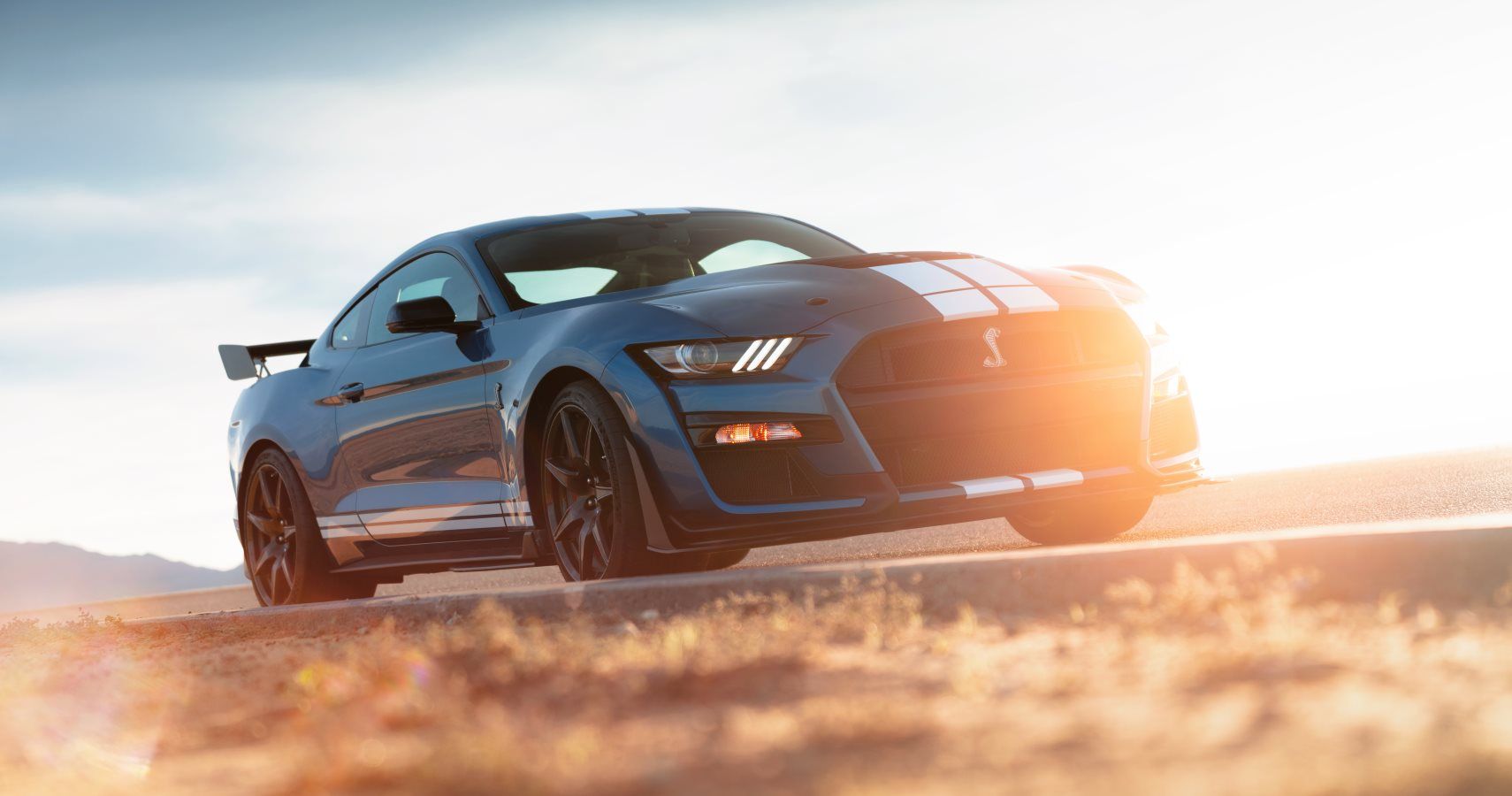 Ford Mustang Shelby GT500 & Chevrolet Corvette Rumored To Share Gearbox ...