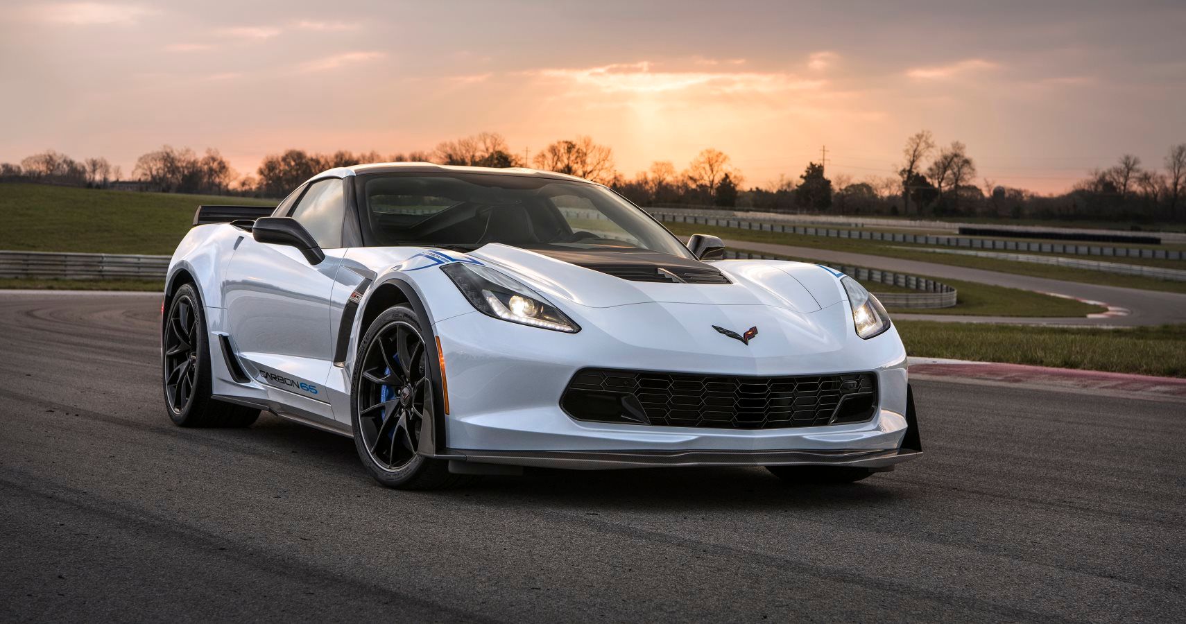Available on the Z06 3LZ trim, the Carbon 65 Edition celebrates 65 years of Corvette with a new Ceramic Matrix Gray paint color and visible carbon fiber exterior elements, including a carbon fiber hood and rear spoiler.