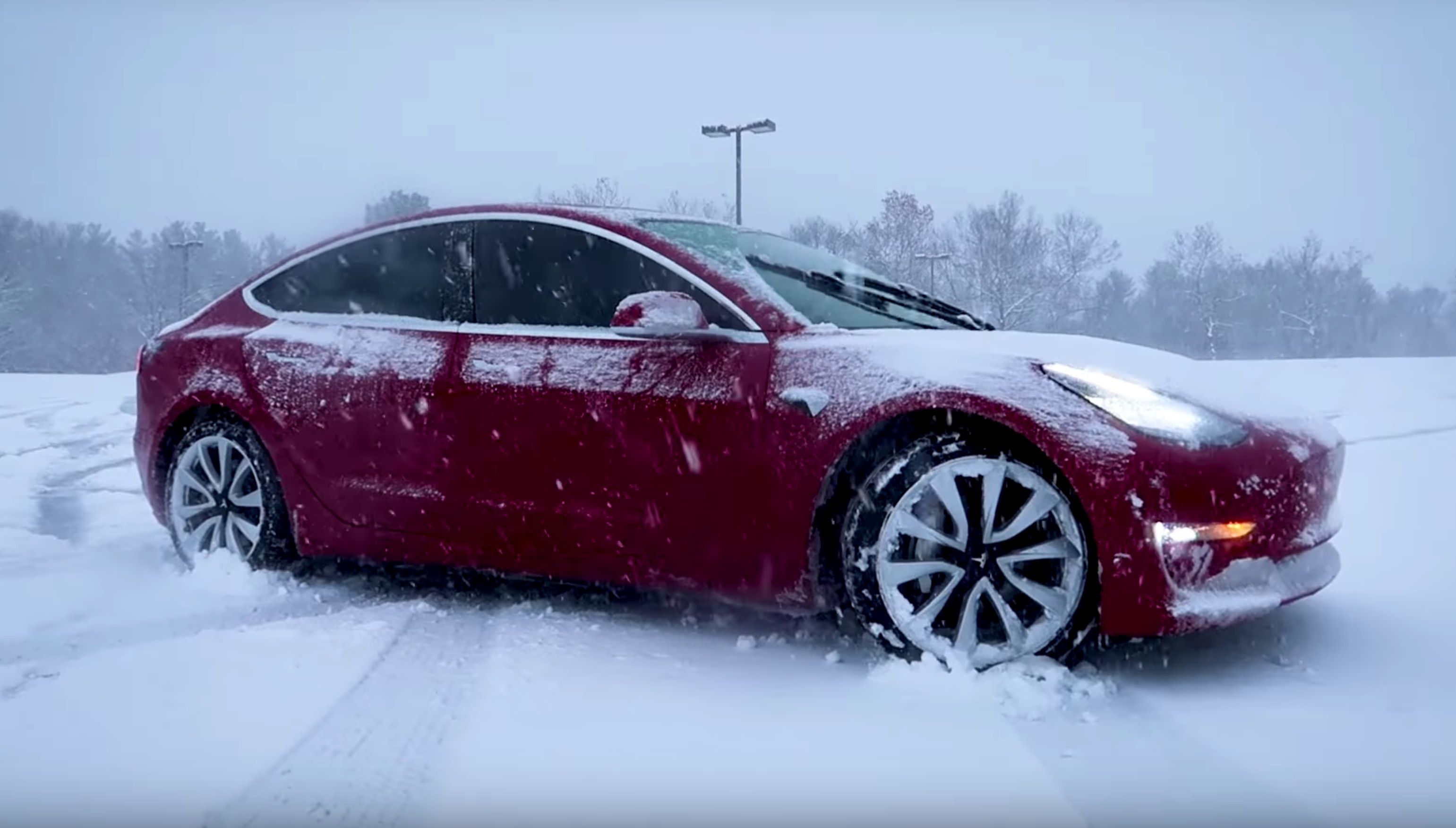 Tesla Model 3 winter driving