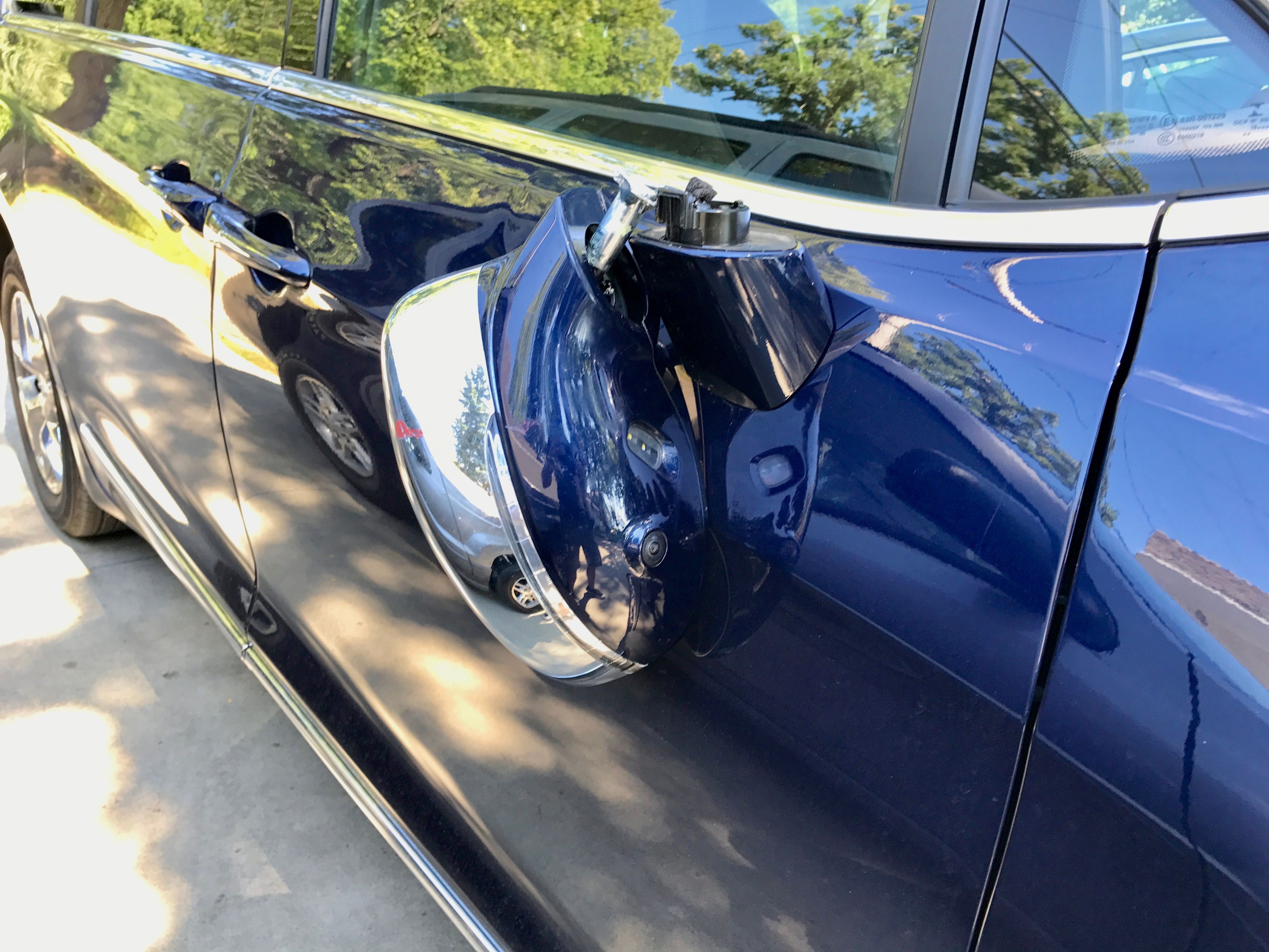 How To Fix A Car Side Mirror That Fell Off