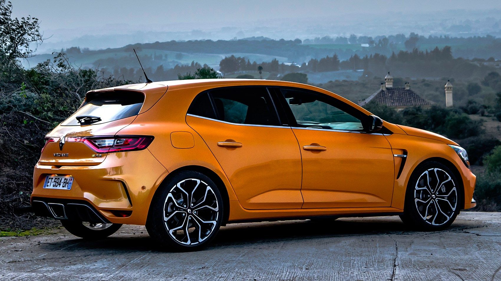 Megane RS side view