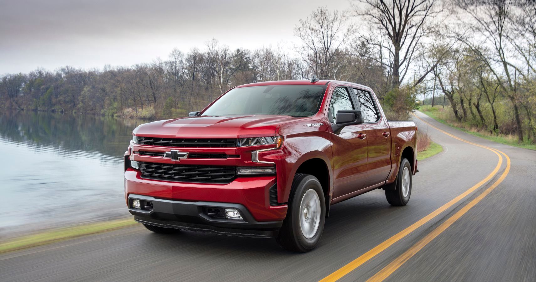 The 2019 Silverado RST comes standard with an all-new, advanced 2.7L Turbo engine Active Fuel Management and stop/start technology, paired with an eight-speed automatic transmission. Available 5.3L V-8 engine is paired with an eight-speed transmission and featured industry-first Dynamic Fuel Management (DFM) with 17 different modes of cylinder deactivation. An all-new Duramax 3.0L Turbo Diesel with start/stop technology paired with a 10-speed transmission will be available as an option in early 