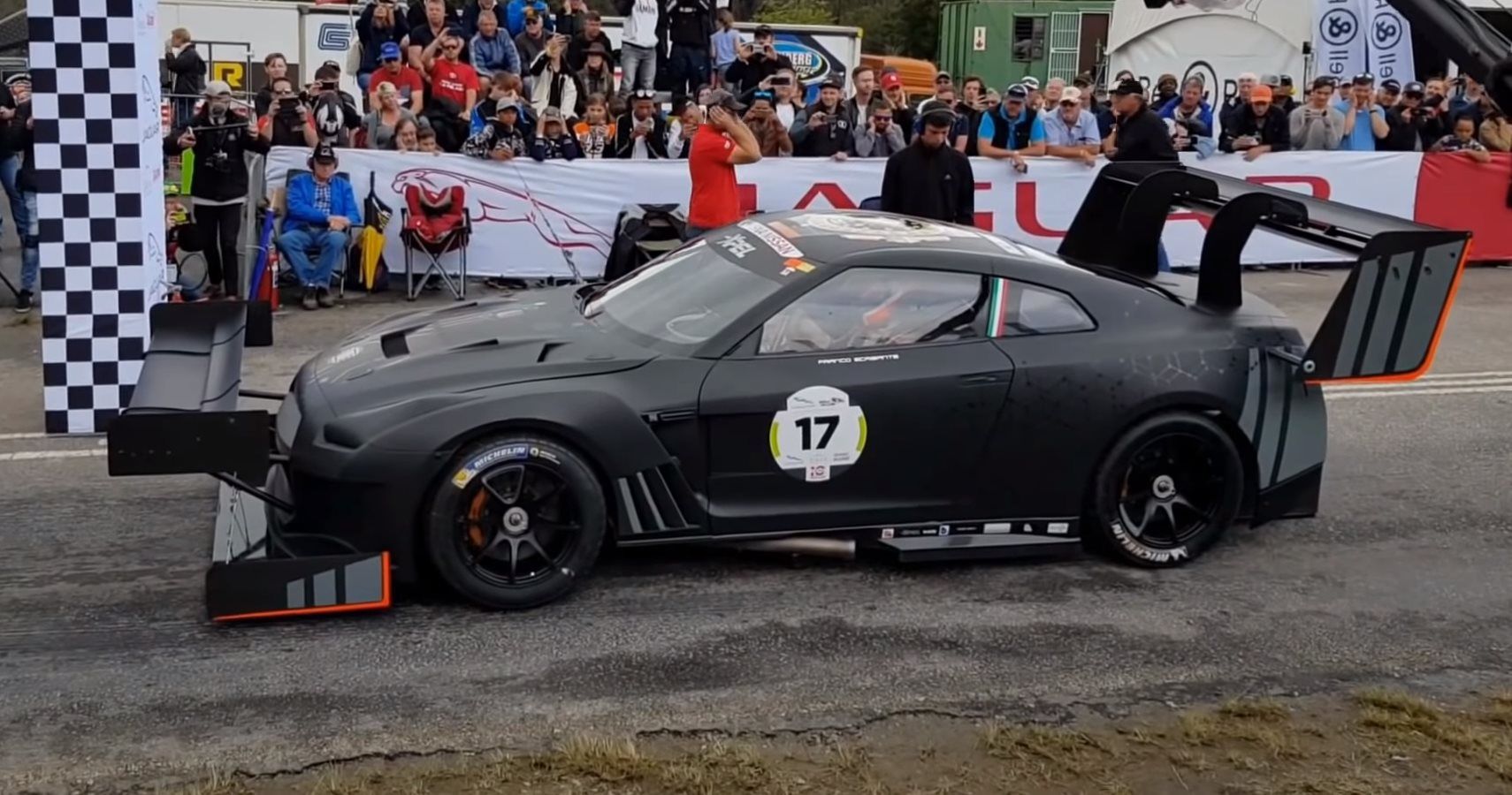Watch Nissan GT-R With Enormous Wings Perform Hillclimb Race In Record Time