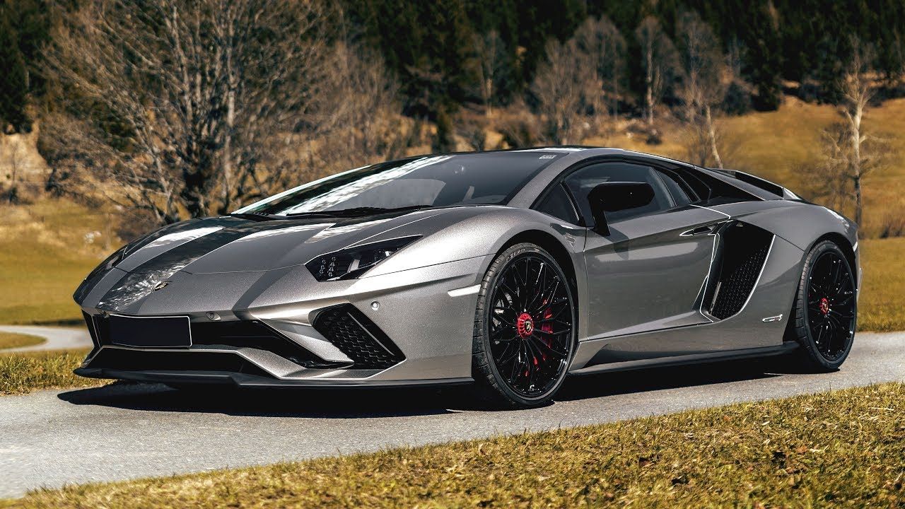 10 Supercars That Rarely Reach 30,000 Miles