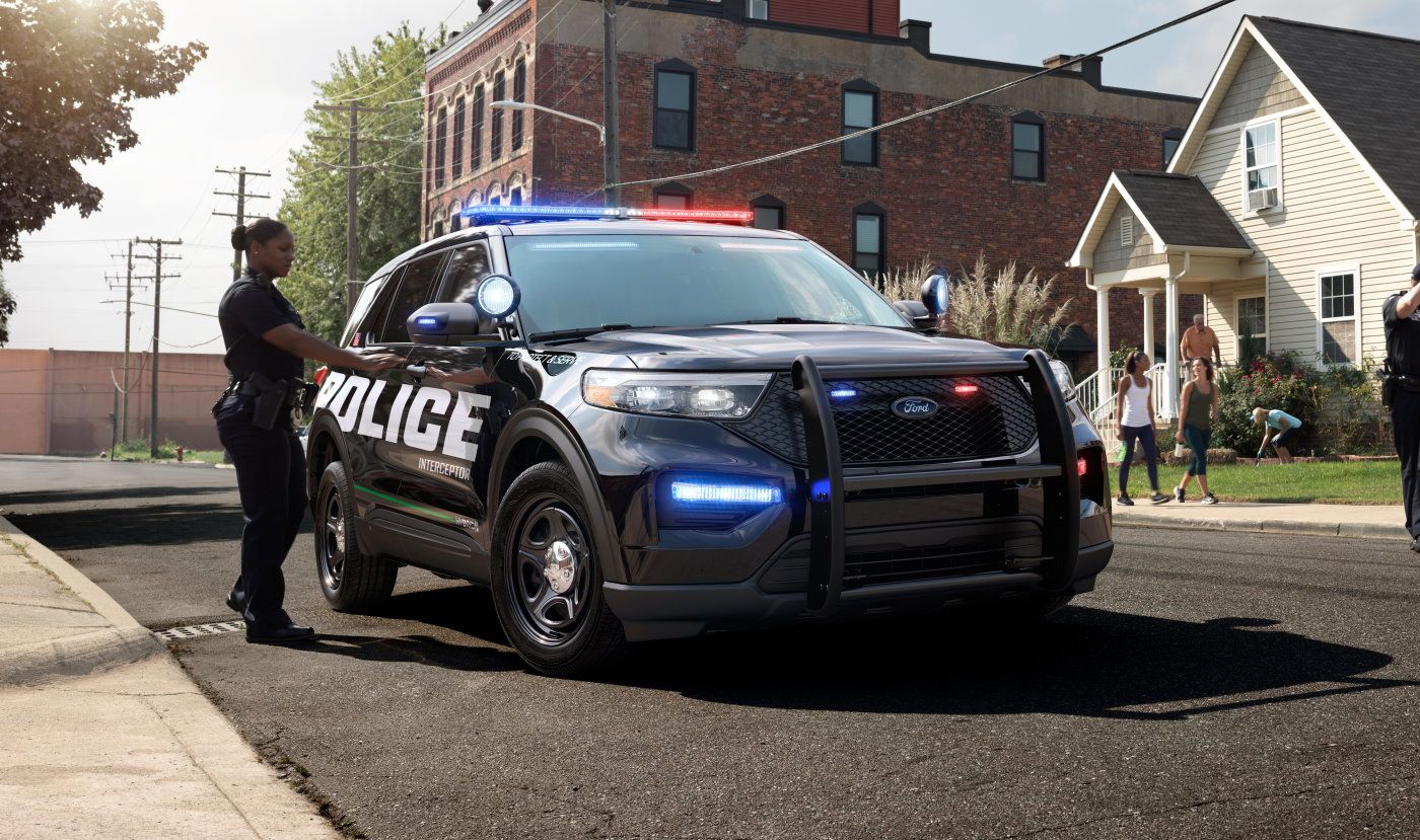 While actual mileage will vary, all-new Police Interceptor Utility Hybrid has an EPA-estimated rating of 23 mpg city/24 mpg highway/24 mpg combined ??? a 41 percent improvement over the current Police Interceptor Utility equipped with a conventional 3.7-liter gas engine ??? and is projected to save taxpayers between $3,500 and $5,700 per vehicle in fuel costs annually