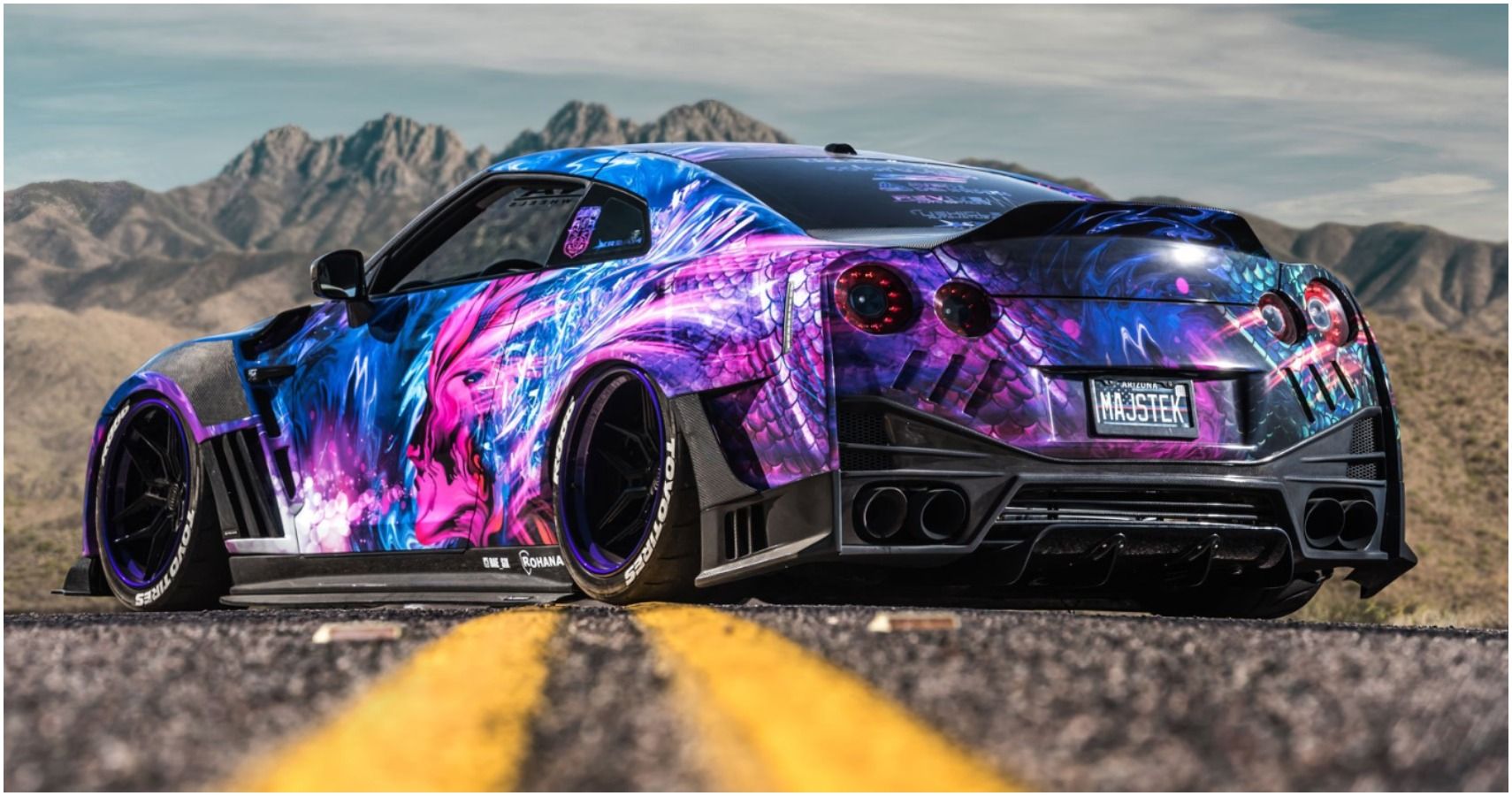 cool race car paint jobs