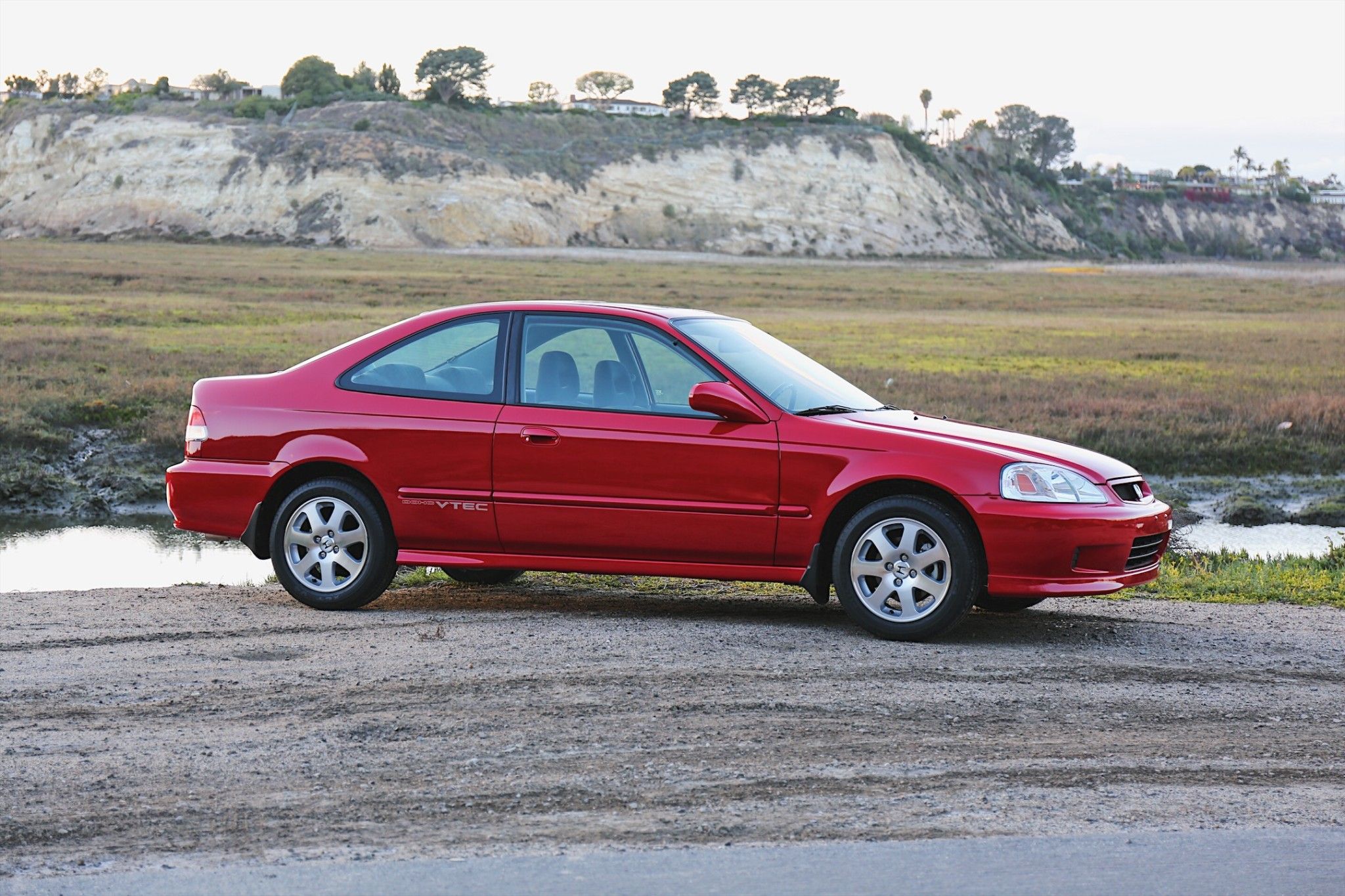 2000 Honda Civic Sedan Side