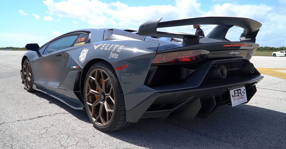 Lamborghini Aventador Svj Maxes Out V12 Engine In Top Speed Test
