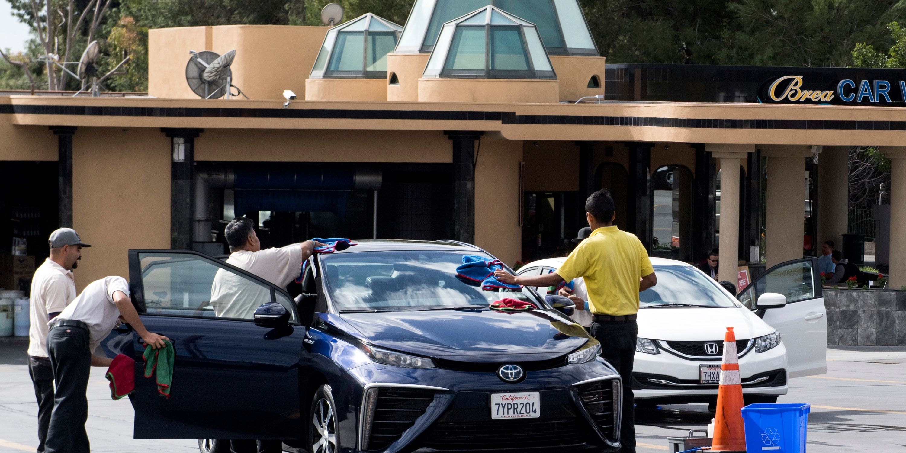 Hand Wash Vs Machine Which Is Best For Your Car?
