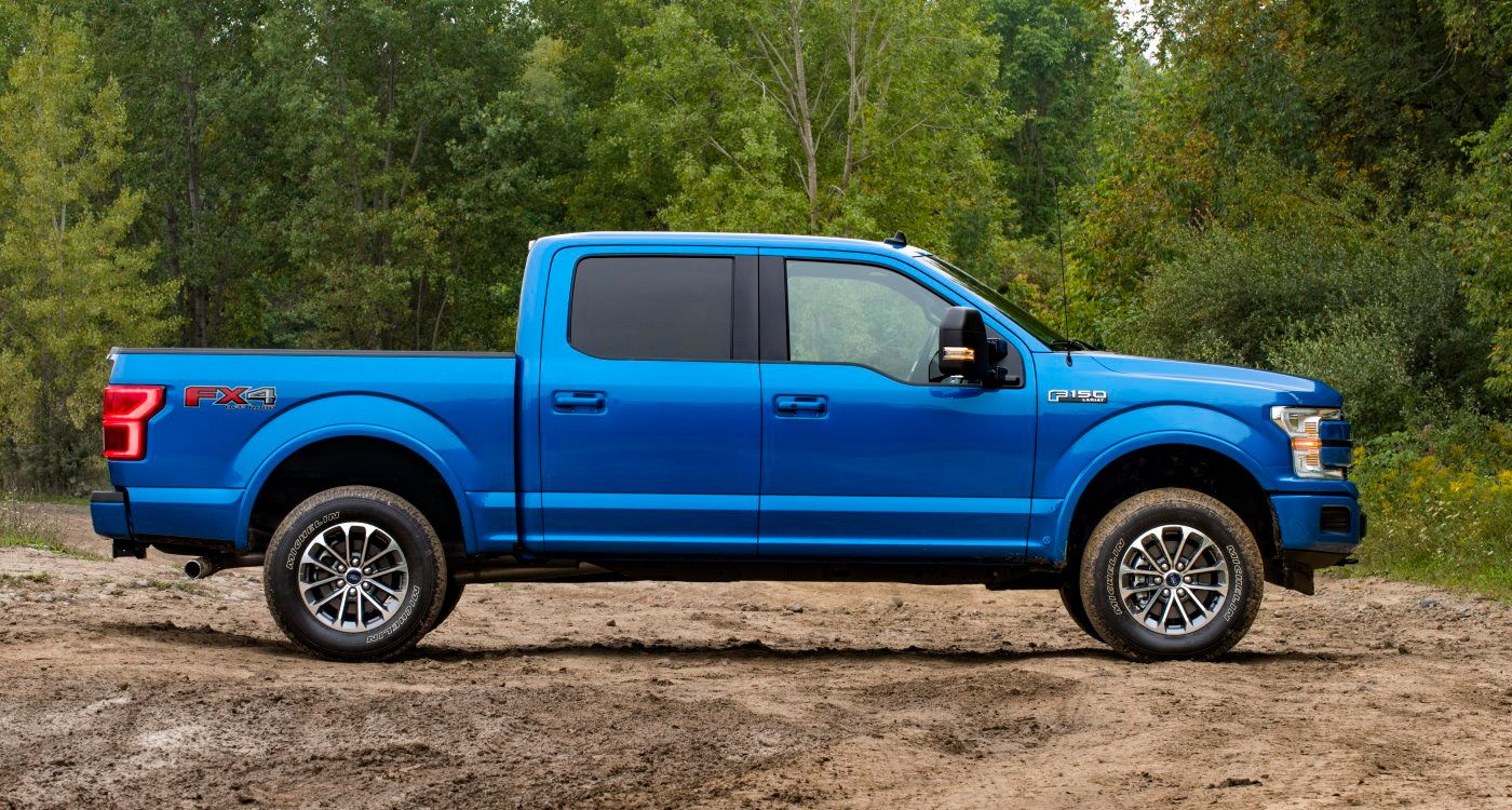 A first-ever offering from Ford, the off-road leveling kits bring FOX??? shocks, exclusive Ford Performance tuning, 2-inch front lift, new front coilovers, vehicle-specific upper front mounts and locking spring pre-load rings