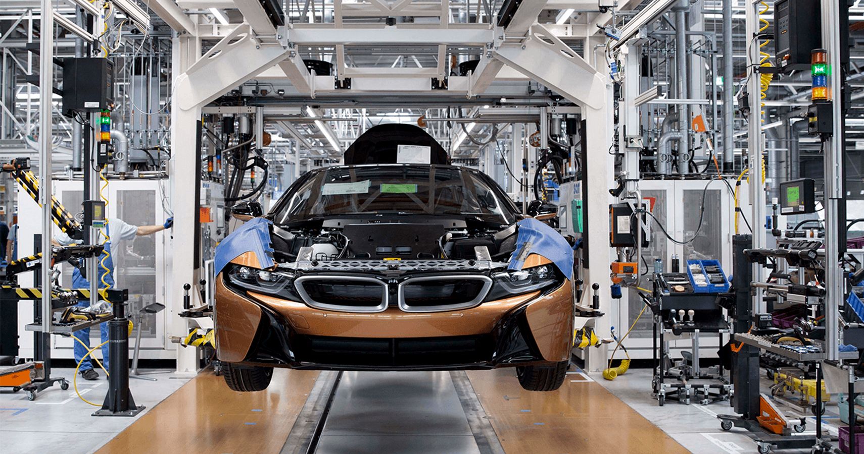 BMW i8 Factory Line