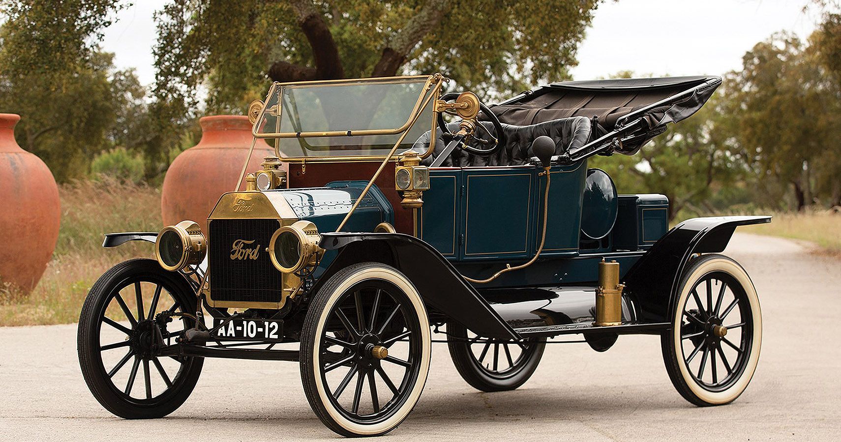 The One That Sparked It All: The Ford Model T (1908-1927)
