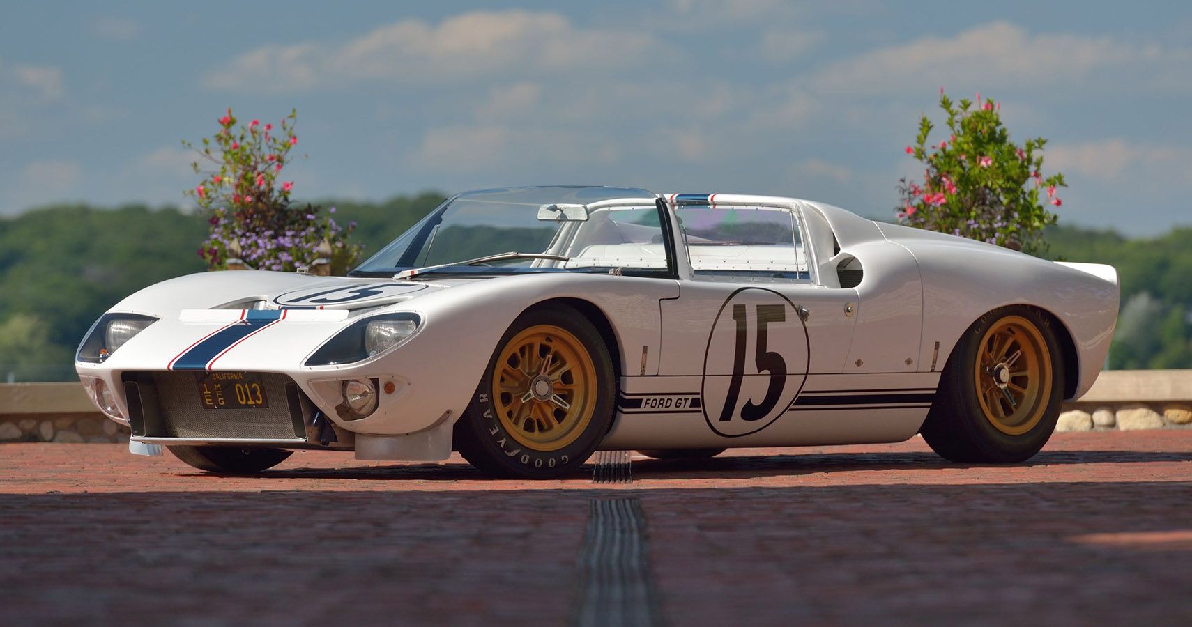 The Ferrari Beater: The 1966-1969 Ford GT40