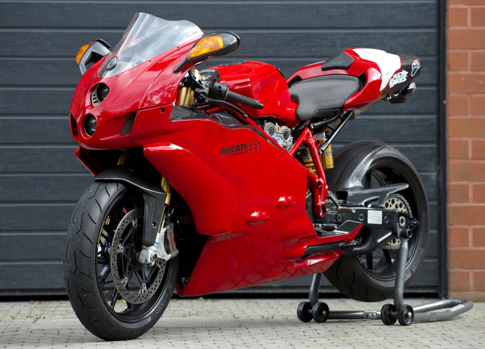 ducati 999 desmosedici