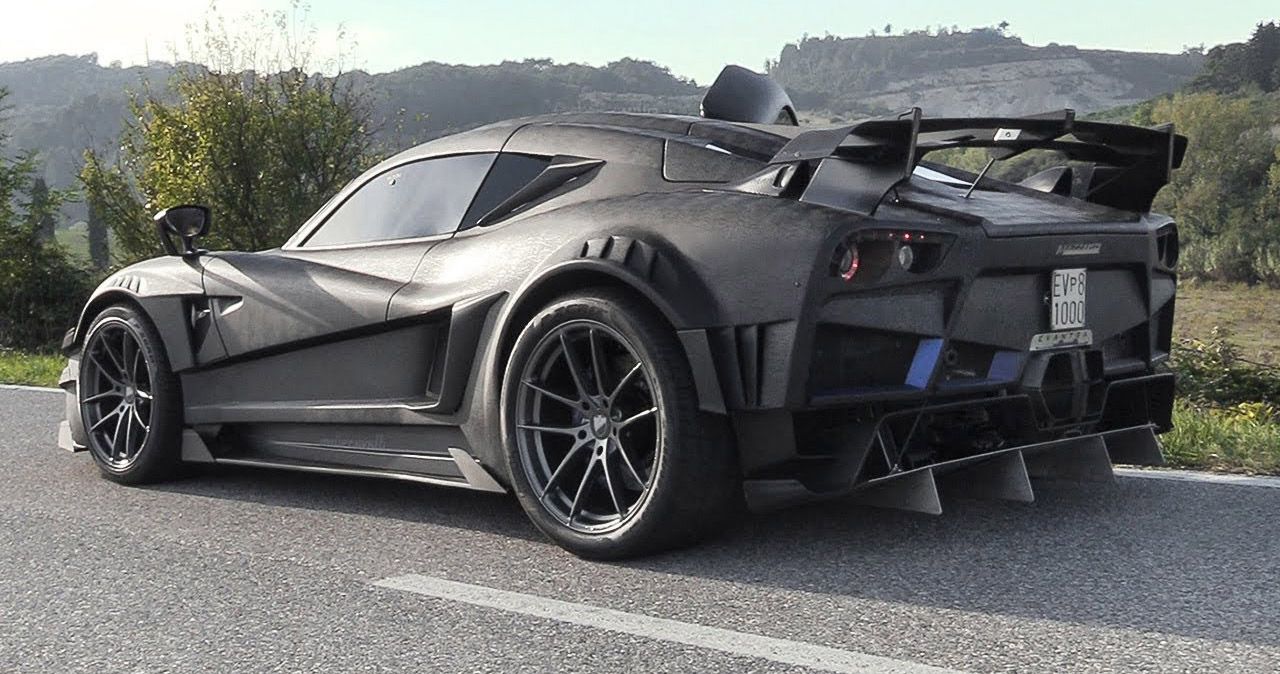 MAZZANTI EVANTRA 1000CAVALLI METAL MEMPHIS RED 2016 - Tecnomodel 1/43 Résine - Édition Limitée 99 Pièces - Occasion Comme Neuve